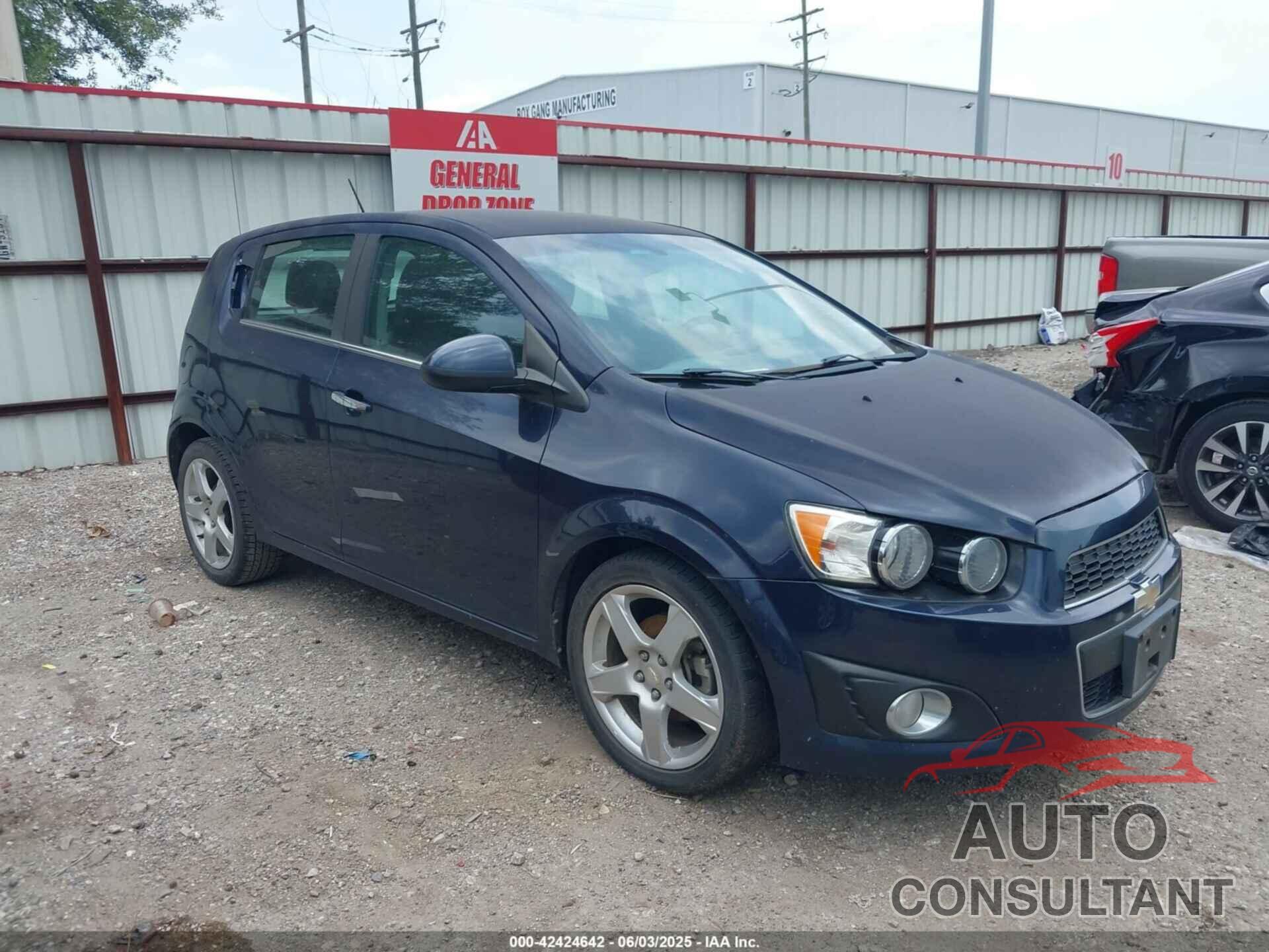 CHEVROLET SONIC 2016 - 1G1JE6SBXG4159644