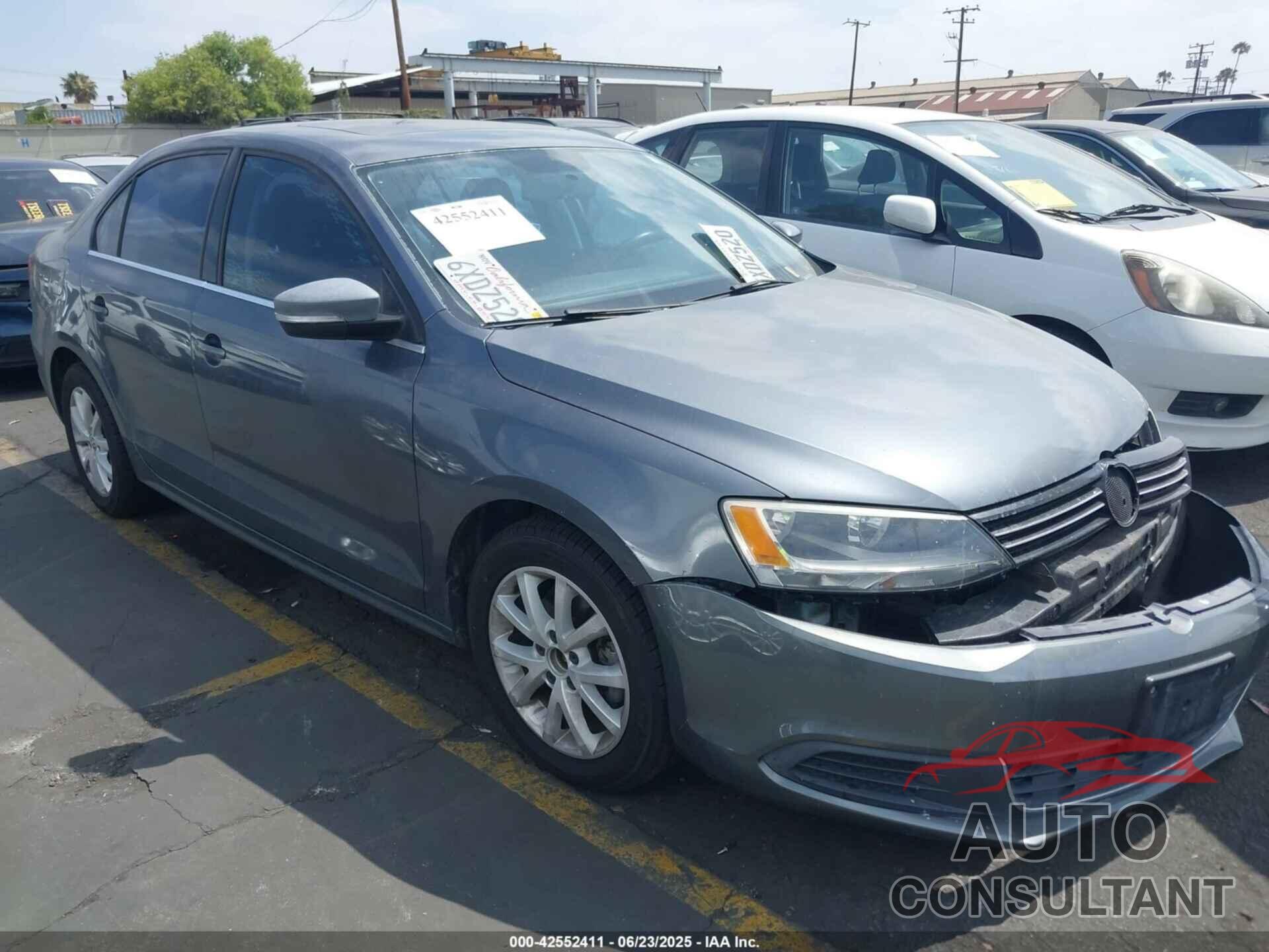 VOLKSWAGEN JETTA 2013 - 3VWDP7AJ0DM352654