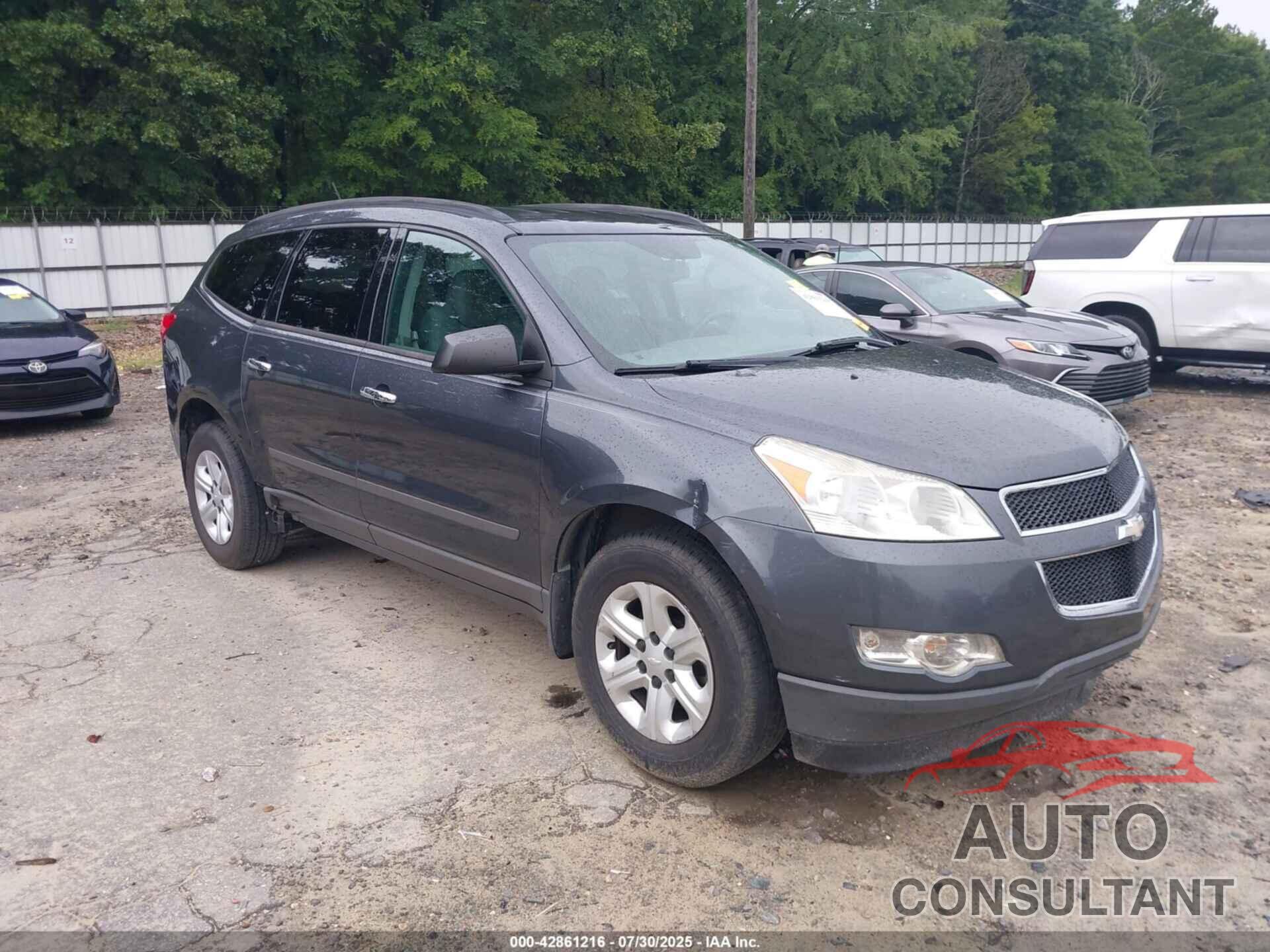 CHEVROLET TRAVERSE 2011 - 1GNKRFED5BJ376906