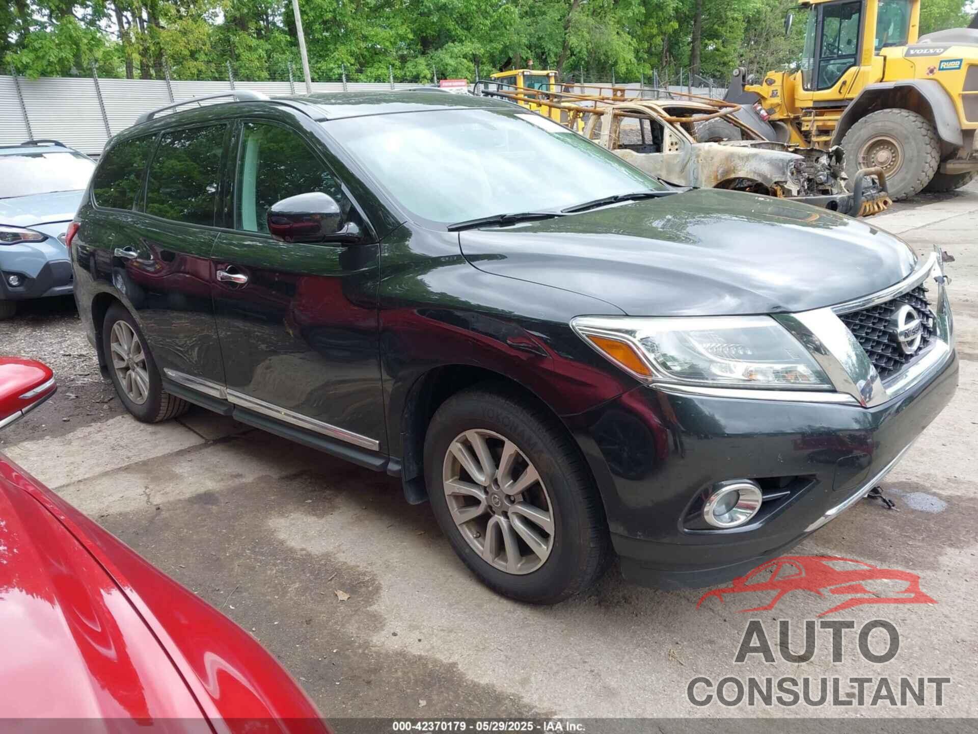 NISSAN PATHFINDER 2015 - 5N1AR2MM6FC658685