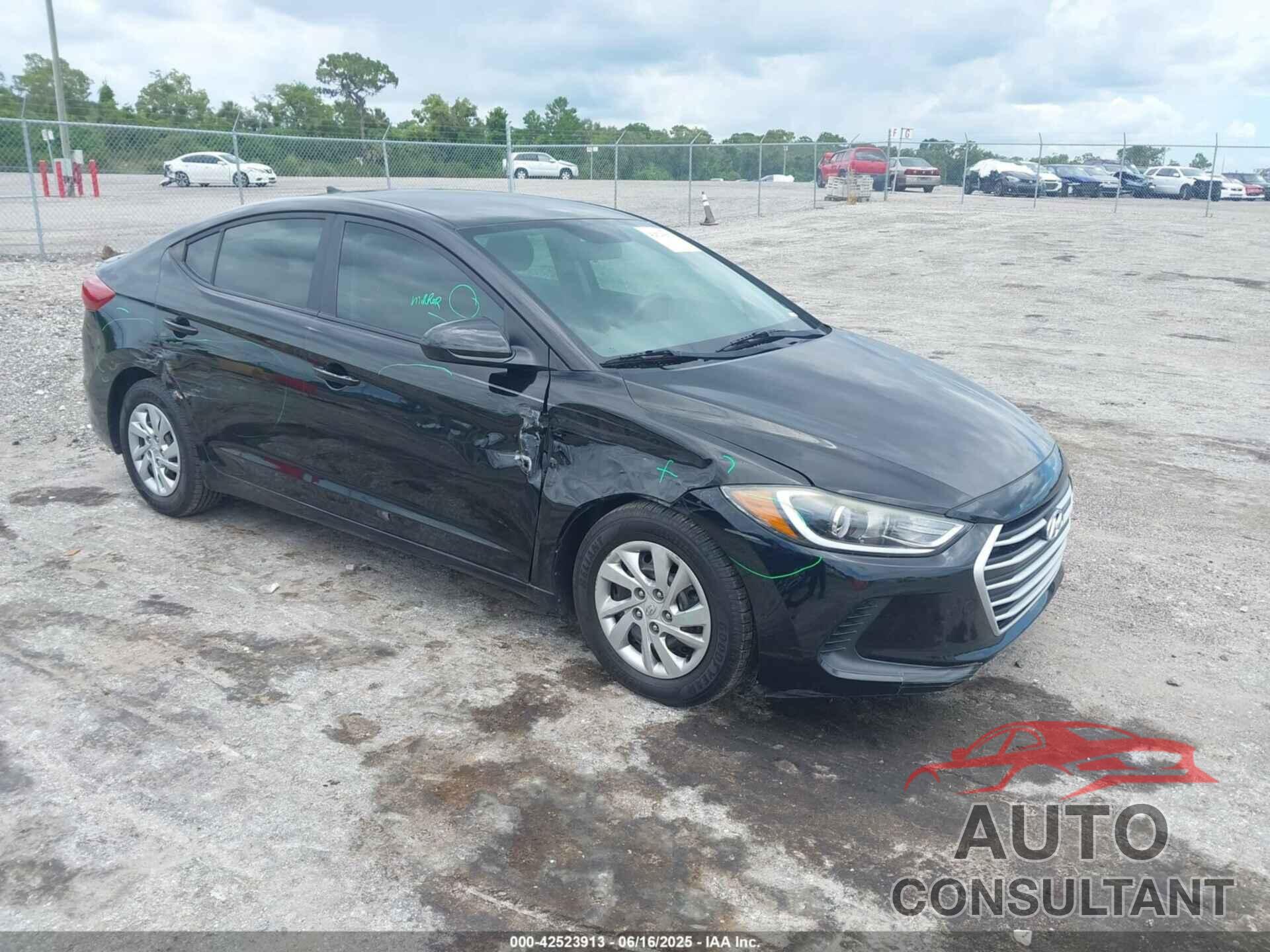 HYUNDAI ELANTRA 2017 - KMHD74LF5HU090492