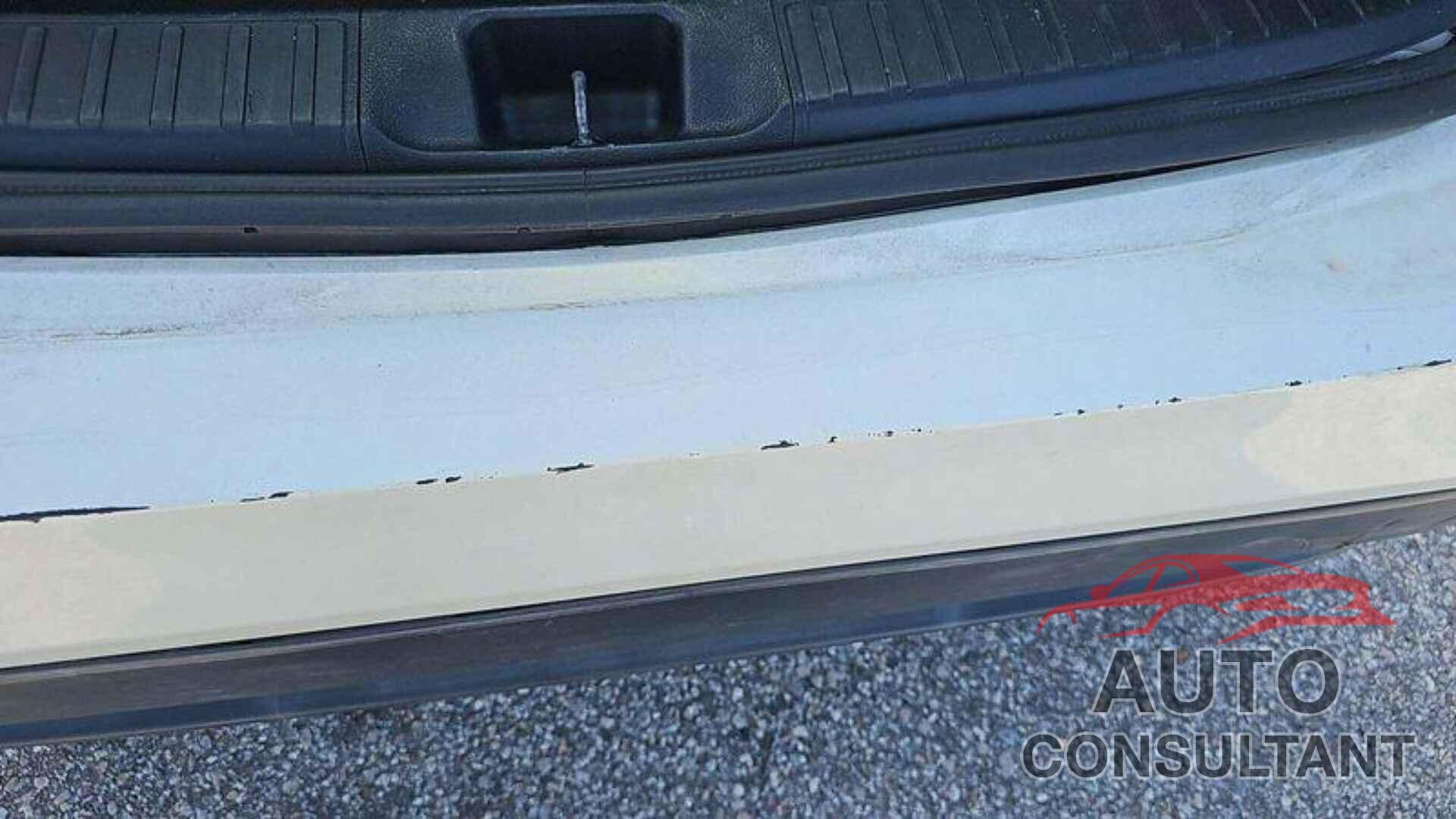TOYOTA PRIUS 2018 - JTDKBRFU9J3585842
