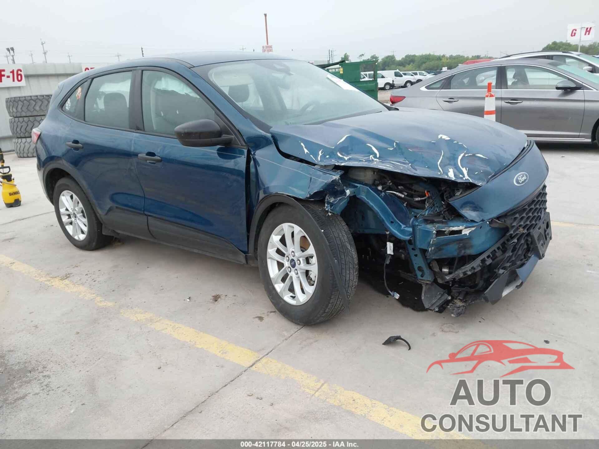 FORD ESCAPE 2020 - 1FMCU0F61LUC61613