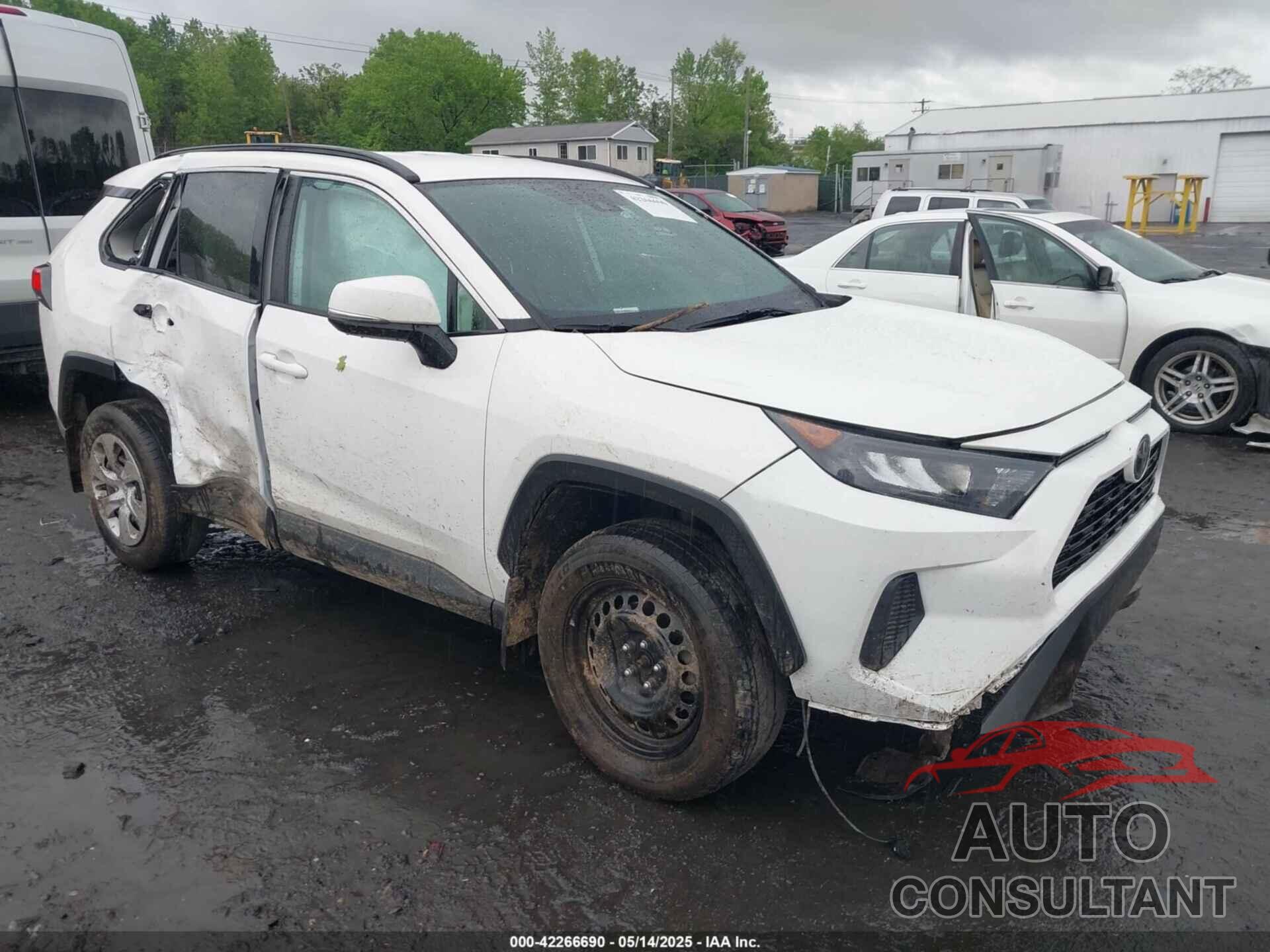 TOYOTA RAV4 2019 - 2T3G1RFV2KC017563