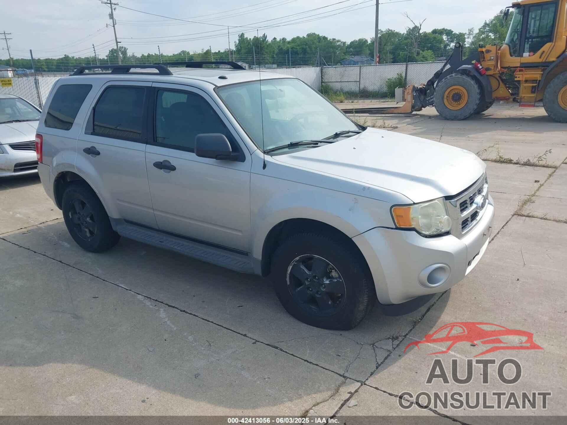 FORD ESCAPE 2009 - 1FMCU03749KA51945