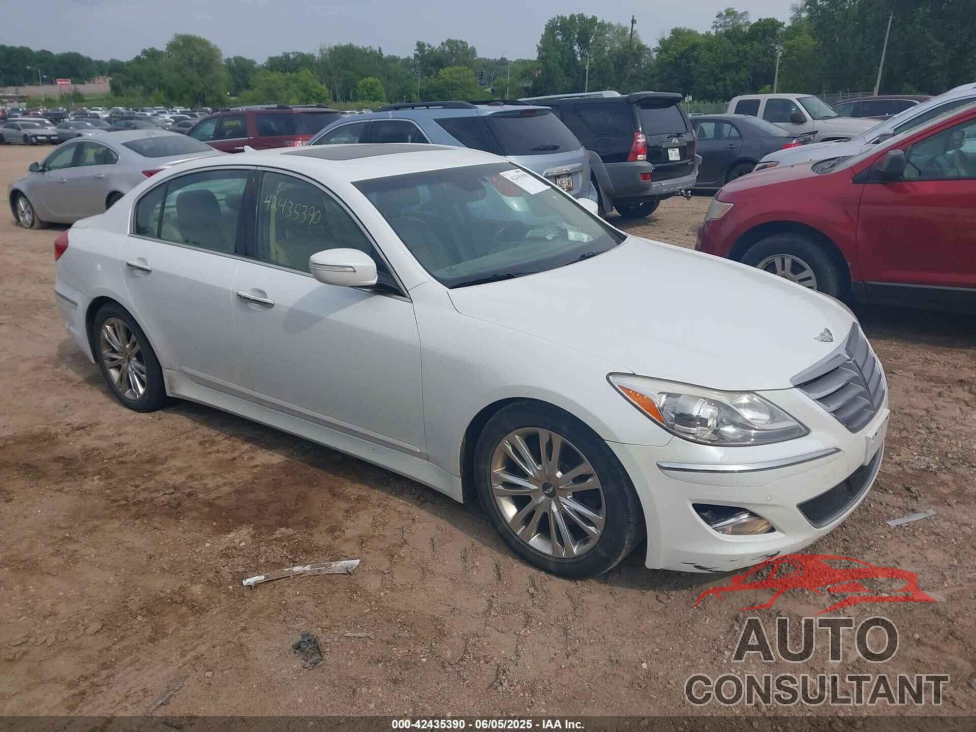 HYUNDAI GENESIS 2012 - KMHGC4DD5CU167103