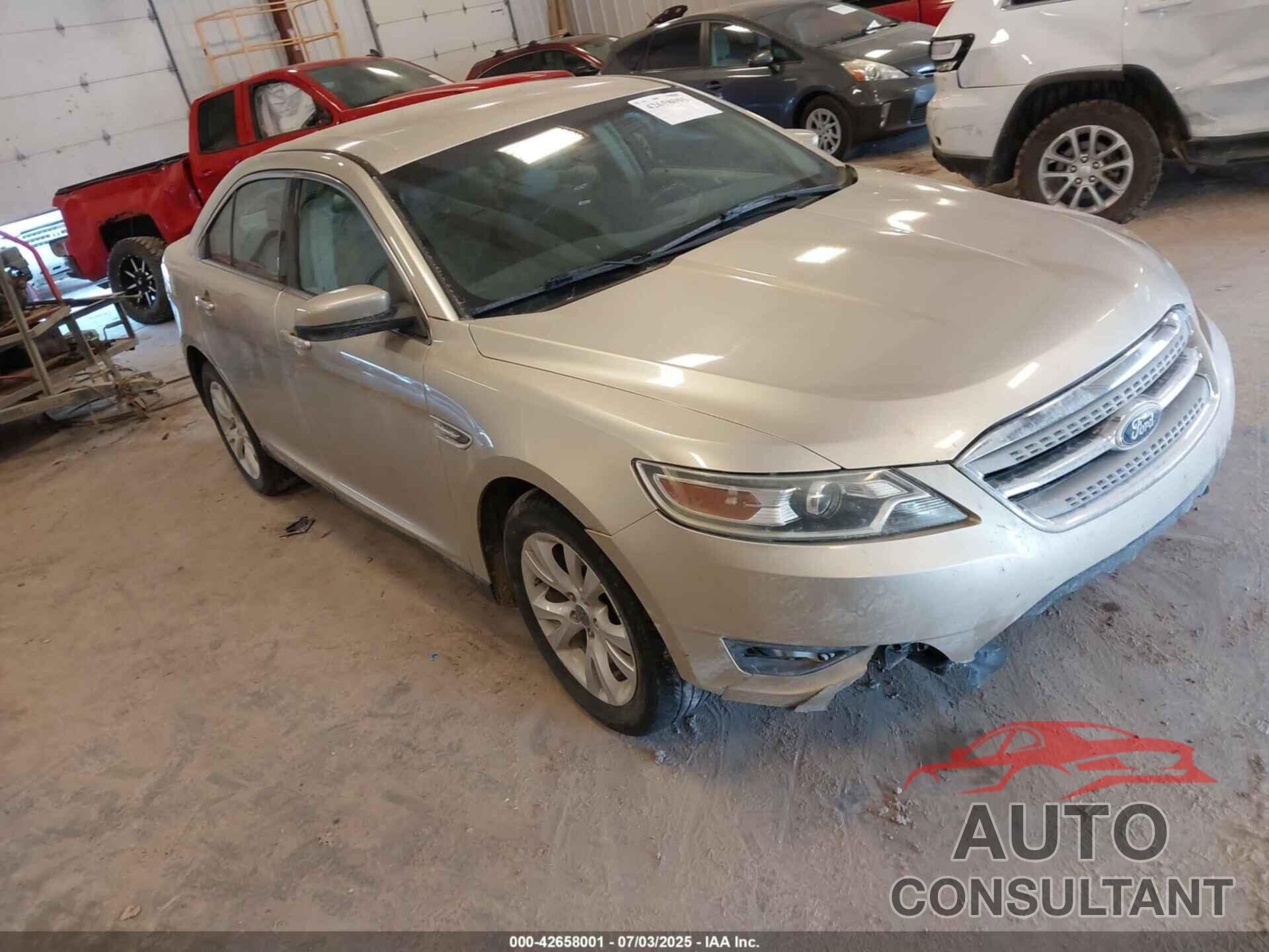 FORD TAURUS 2010 - 1FAHP2HW8AG152206