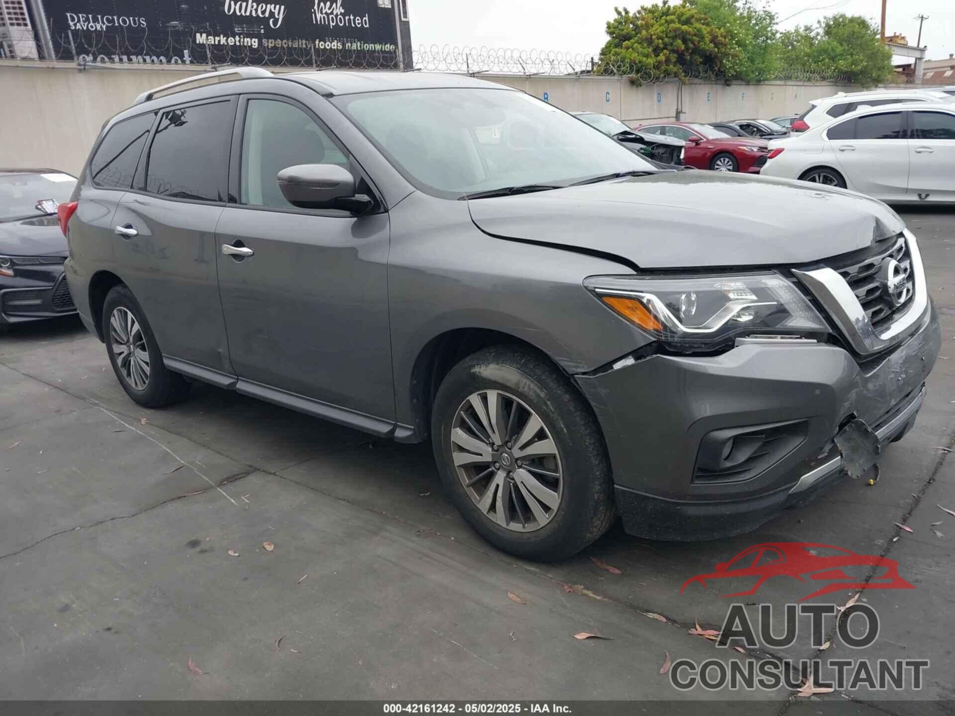 NISSAN PATHFINDER 2019 - 5N1DR2MM1KC625259