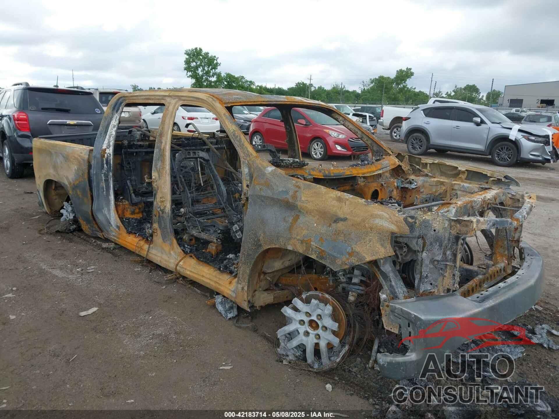 CHEVROLET SILVERADO 1500 2019 - 3GCUYDEDXKG161211
