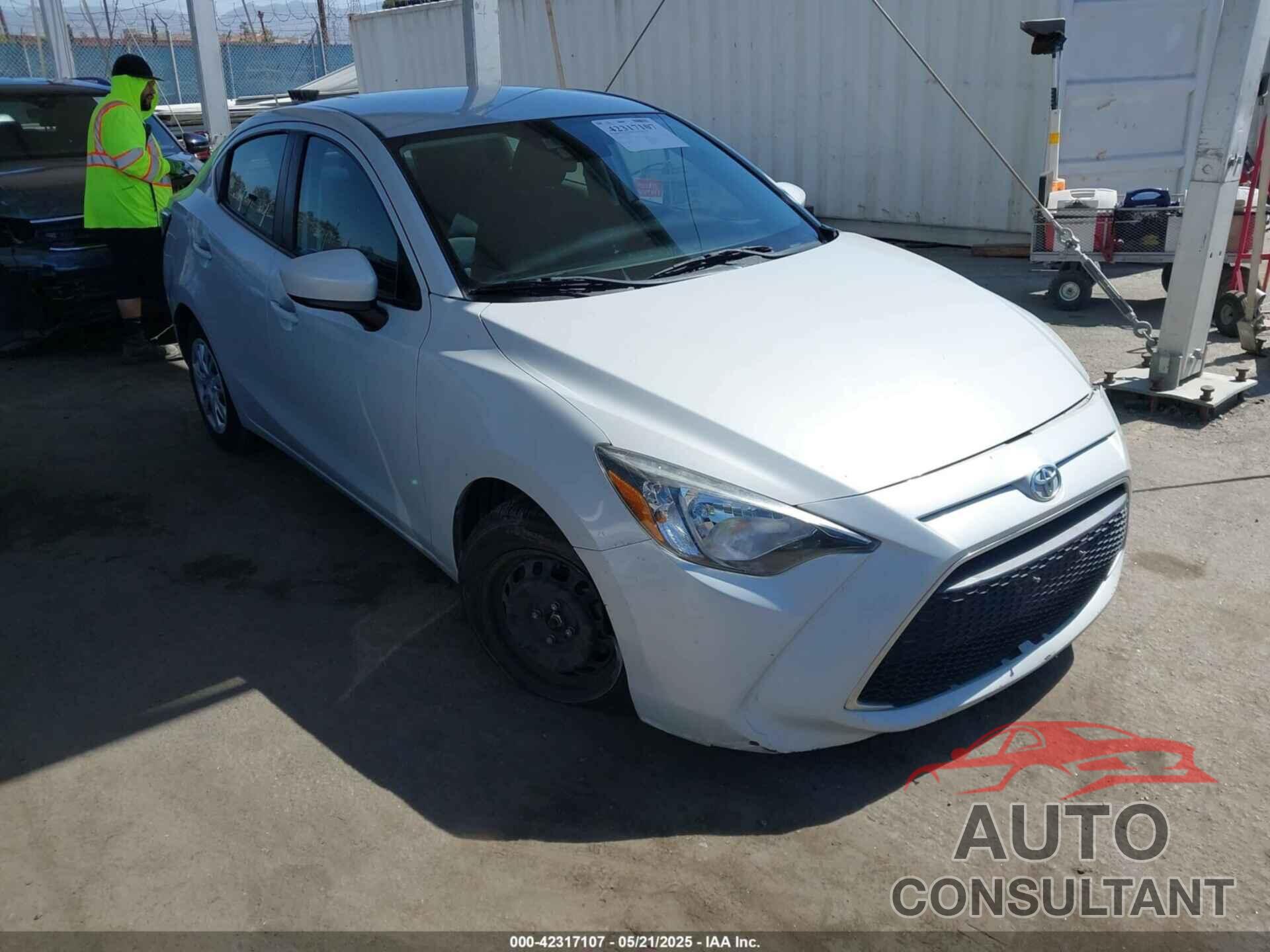 TOYOTA YARIS 2019 - 3MYDLBYV5KY512111