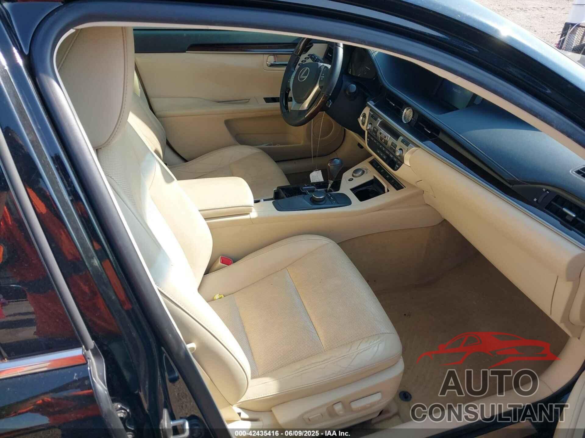 LEXUS ES 350 2013 - JTHBK1GG7D2077209