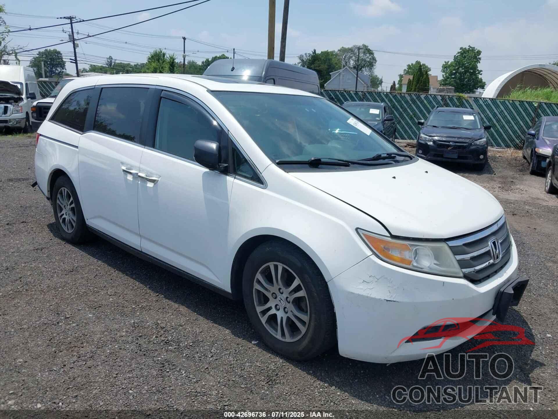 HONDA ODYSSEY 2013 - 5FNRL5H63DB051956