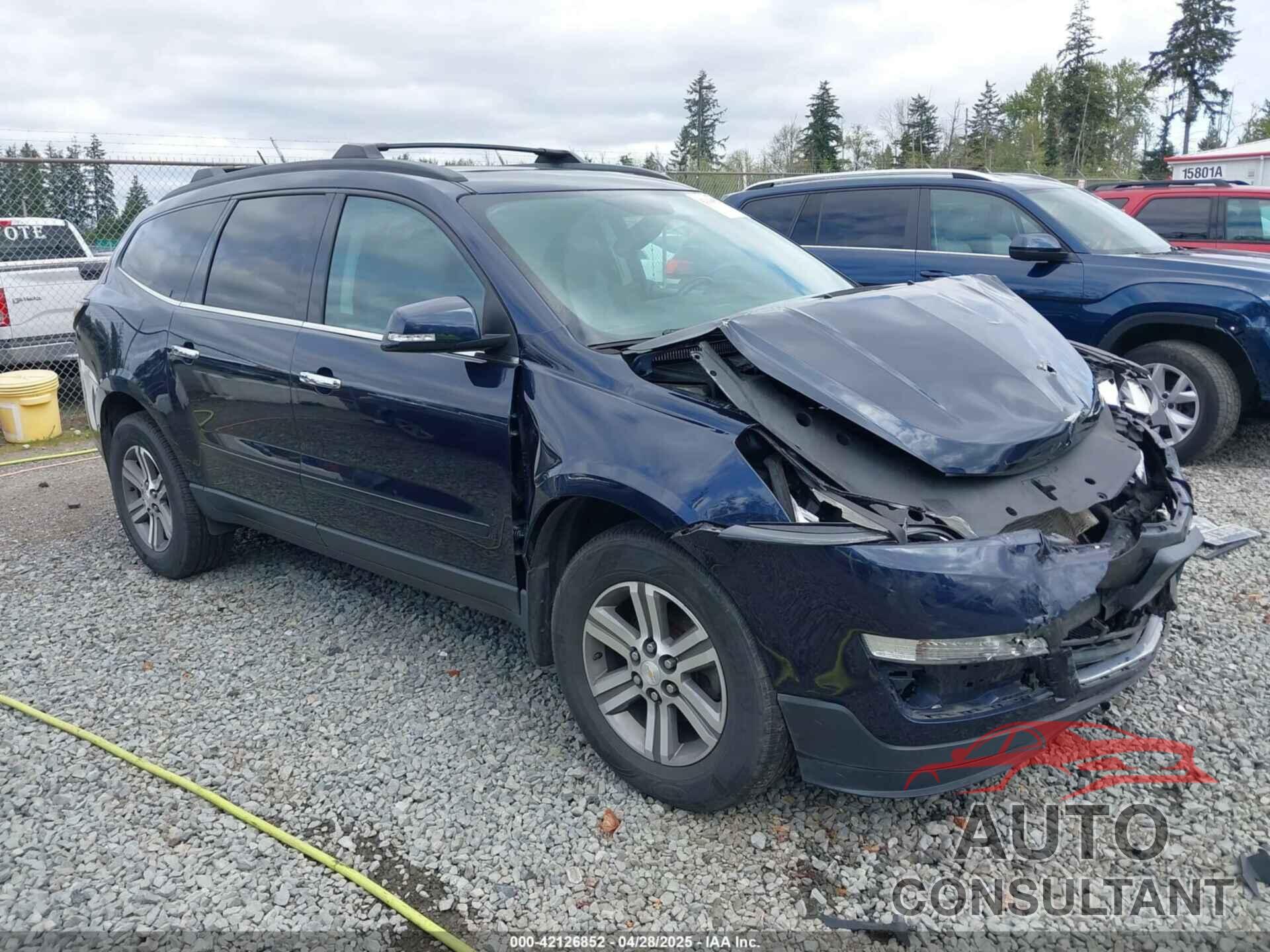 CHEVROLET TRAVERSE 2015 - 1GNKRHKD2FJ235362