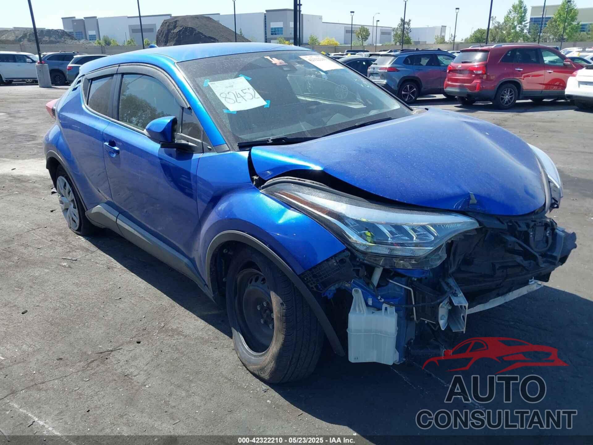 TOYOTA C-HR 2020 - JTNKHMBX8L1072464