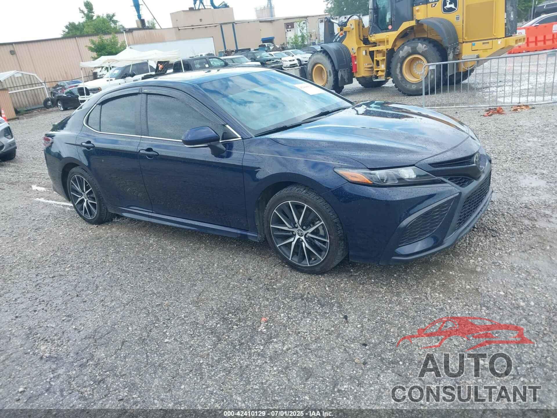 TOYOTA CAMRY 2022 - 4T1T11AKXNU644021