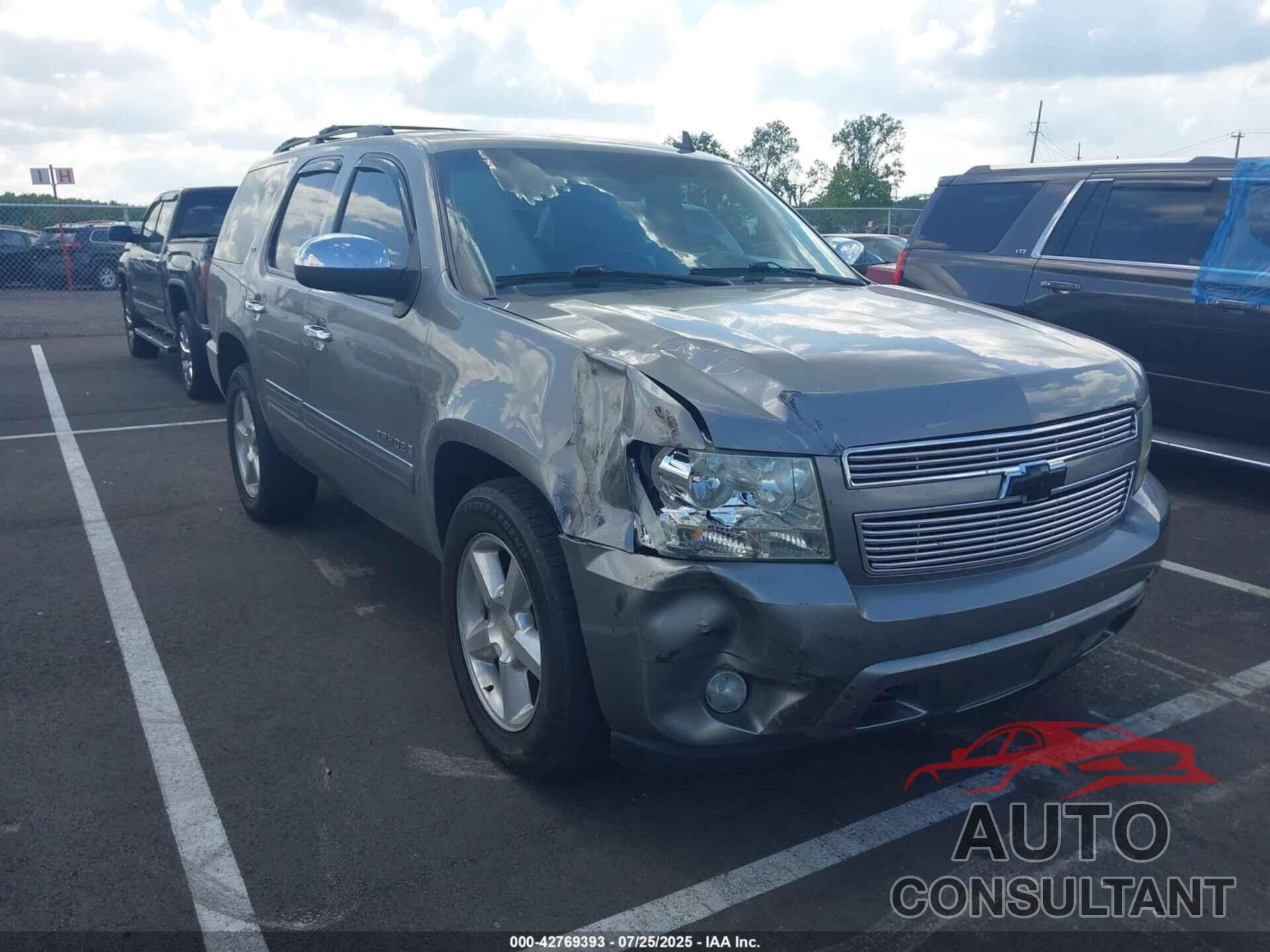 CHEVROLET TAHOE 2009 - 1GNFK33049R265070