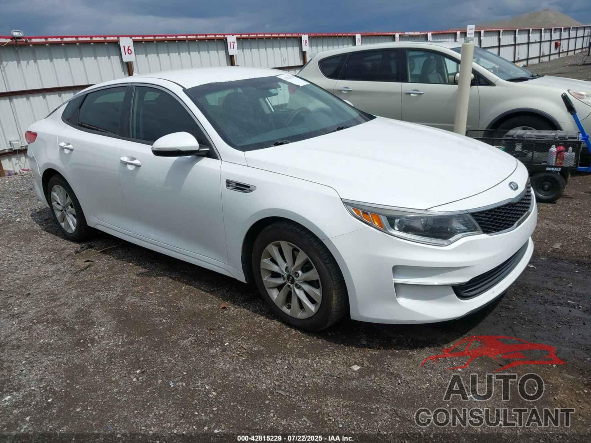 KIA OPTIMA 2016 - 5XXGT4L3XGG015455