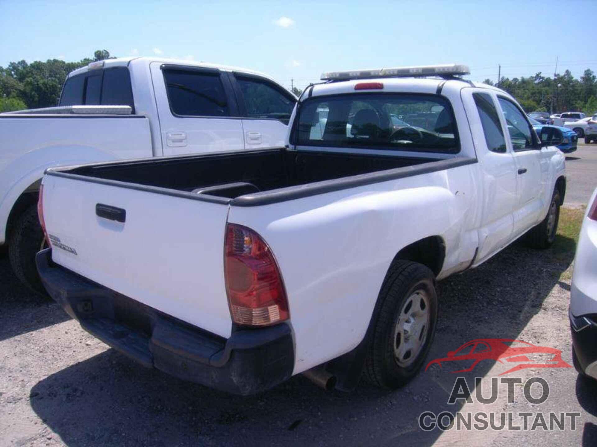 TOYOTA TACOMA 2015 - 5TFTX4CN3FX063648