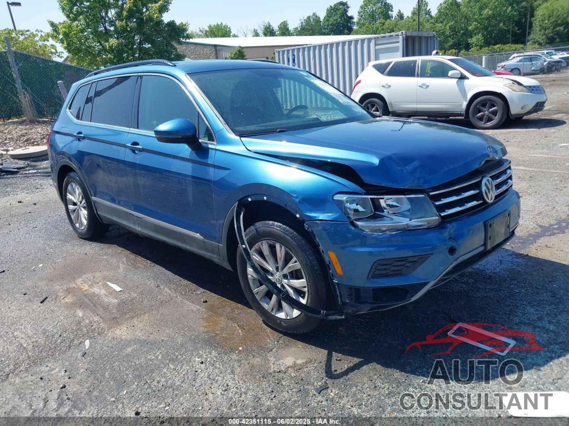 VOLKSWAGEN TIGUAN 2018 - 3VV2B7AX9JM143441