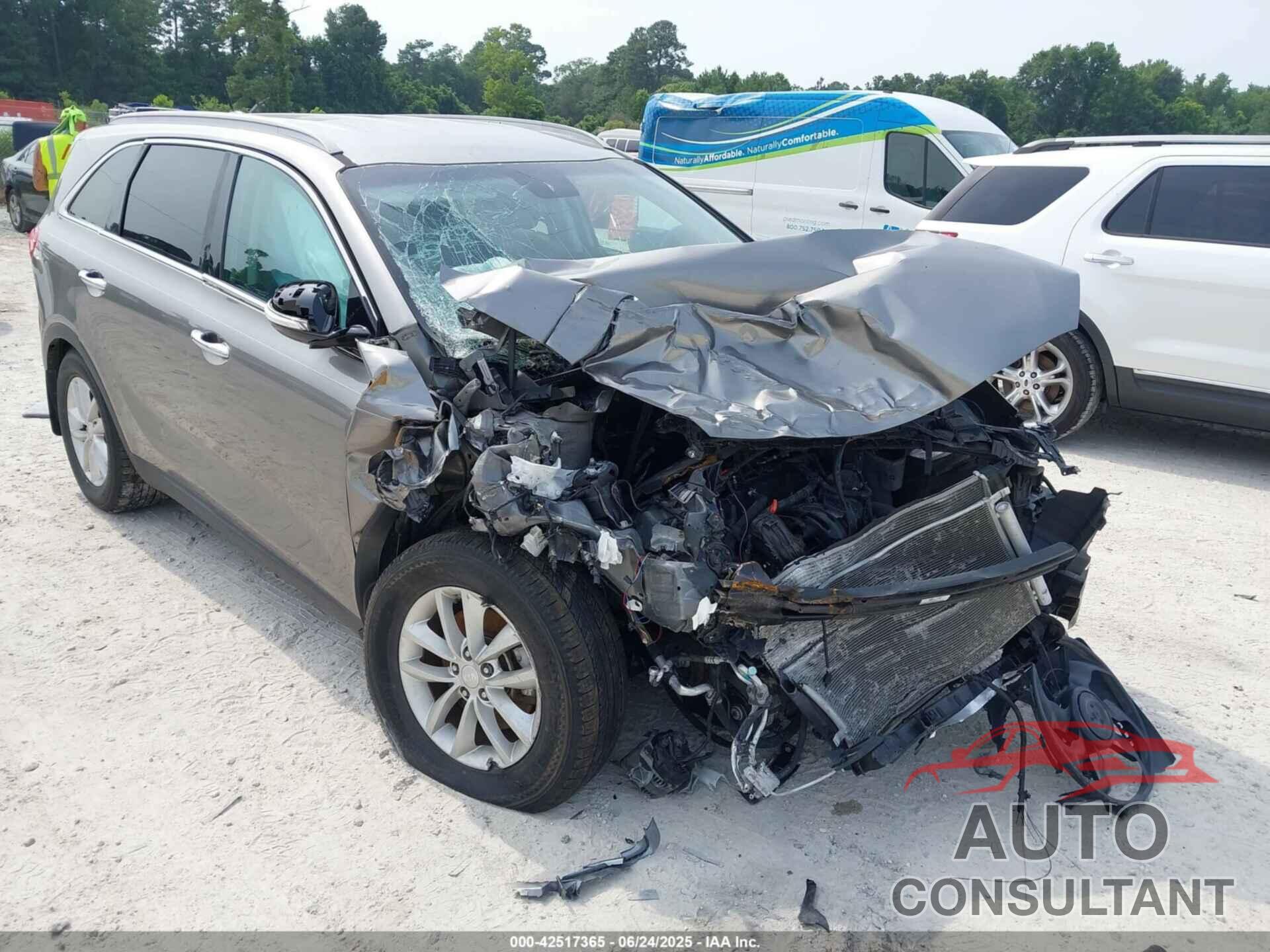 KIA SORENTO 2017 - 5XYPG4A39HG234458