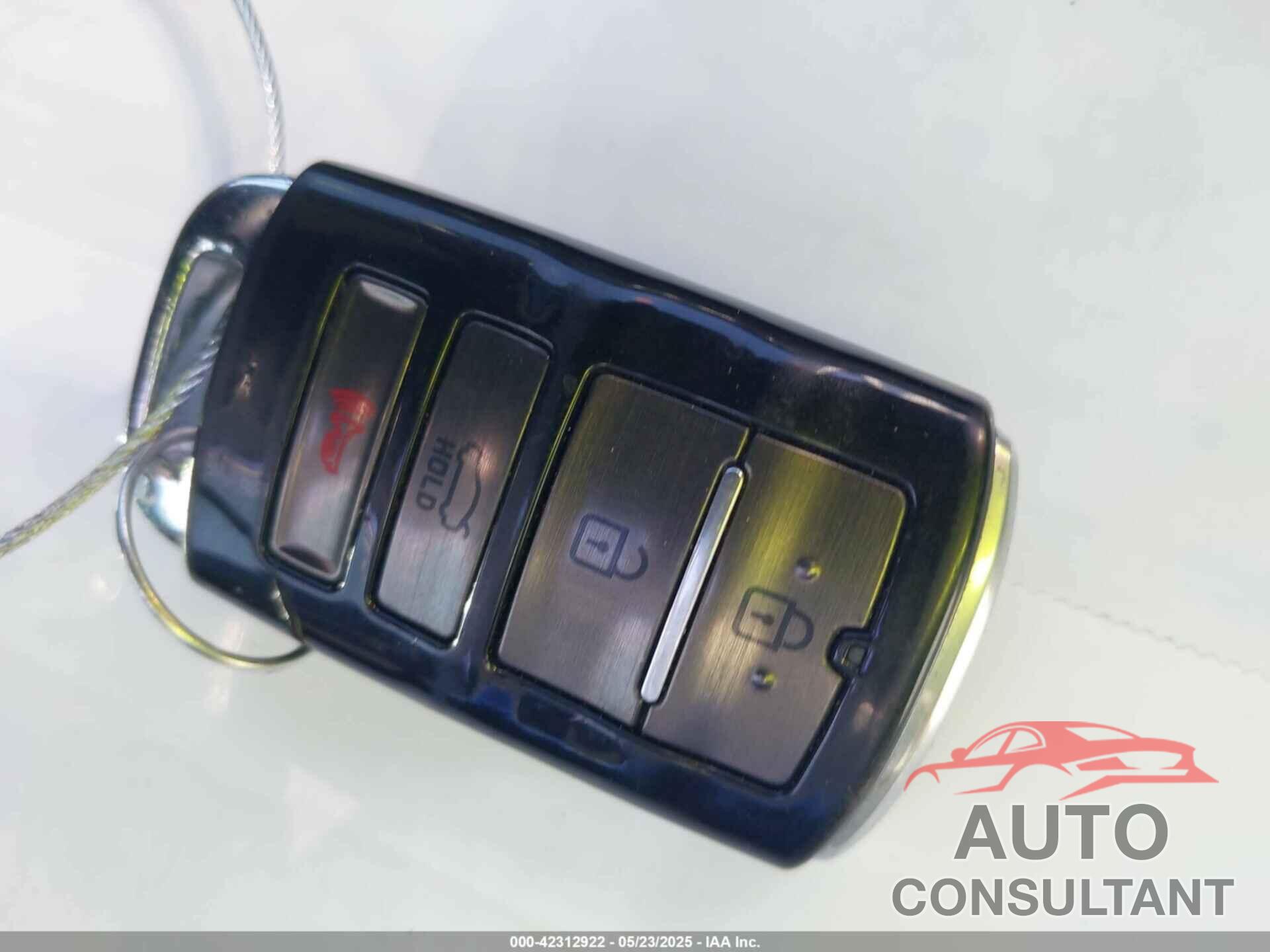 KIA CADENZA 2019 - KNALC4J17K5172032