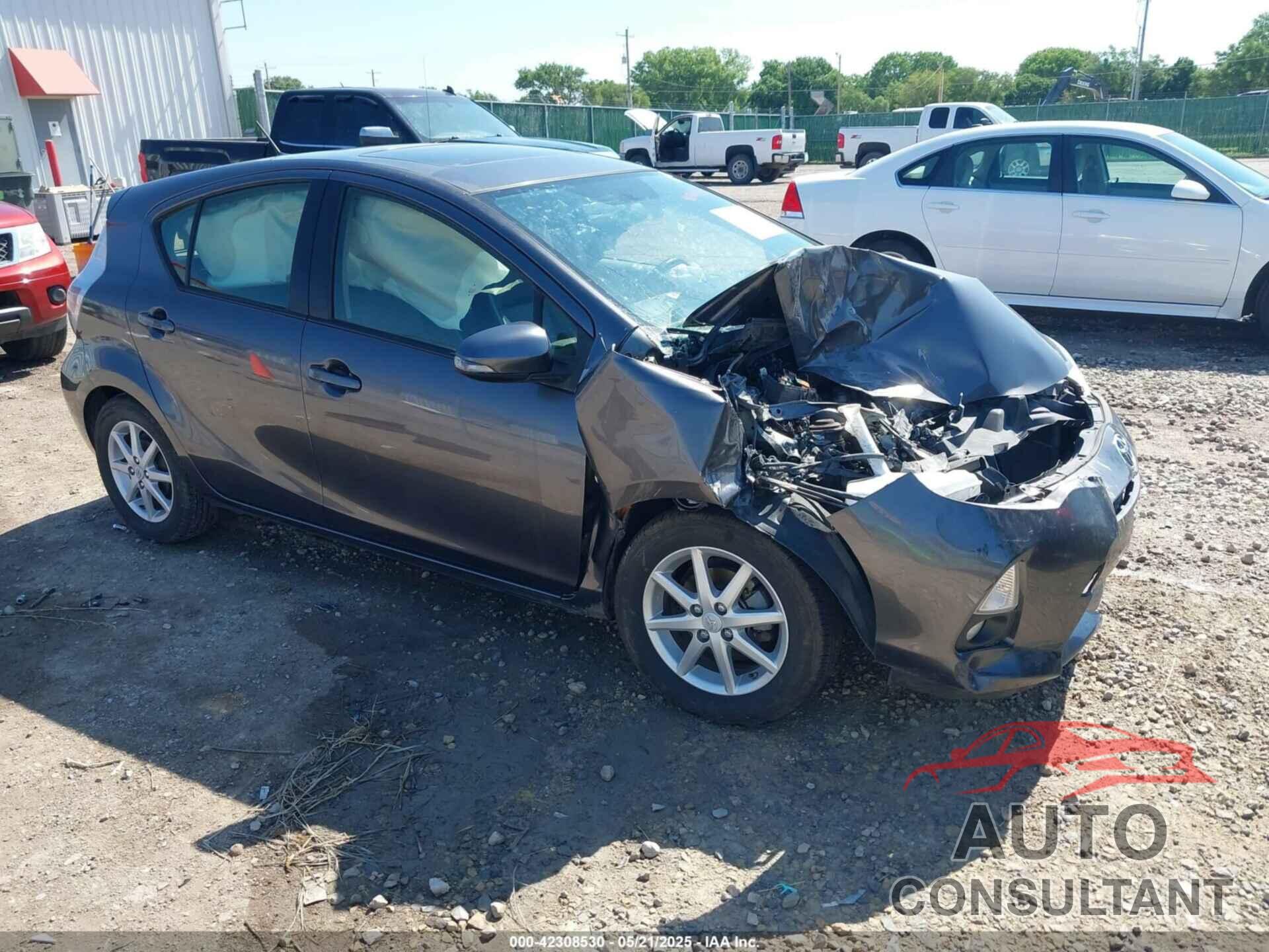 TOYOTA PRIUS C 2013 - JTDKDTB37D1040453