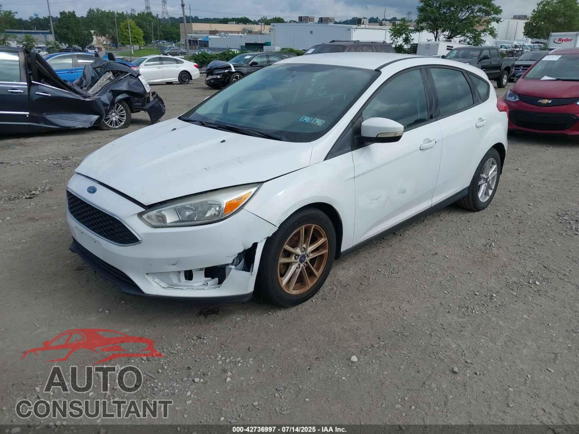 FORD FOCUS 2017 - 1FADP3K23HL248563