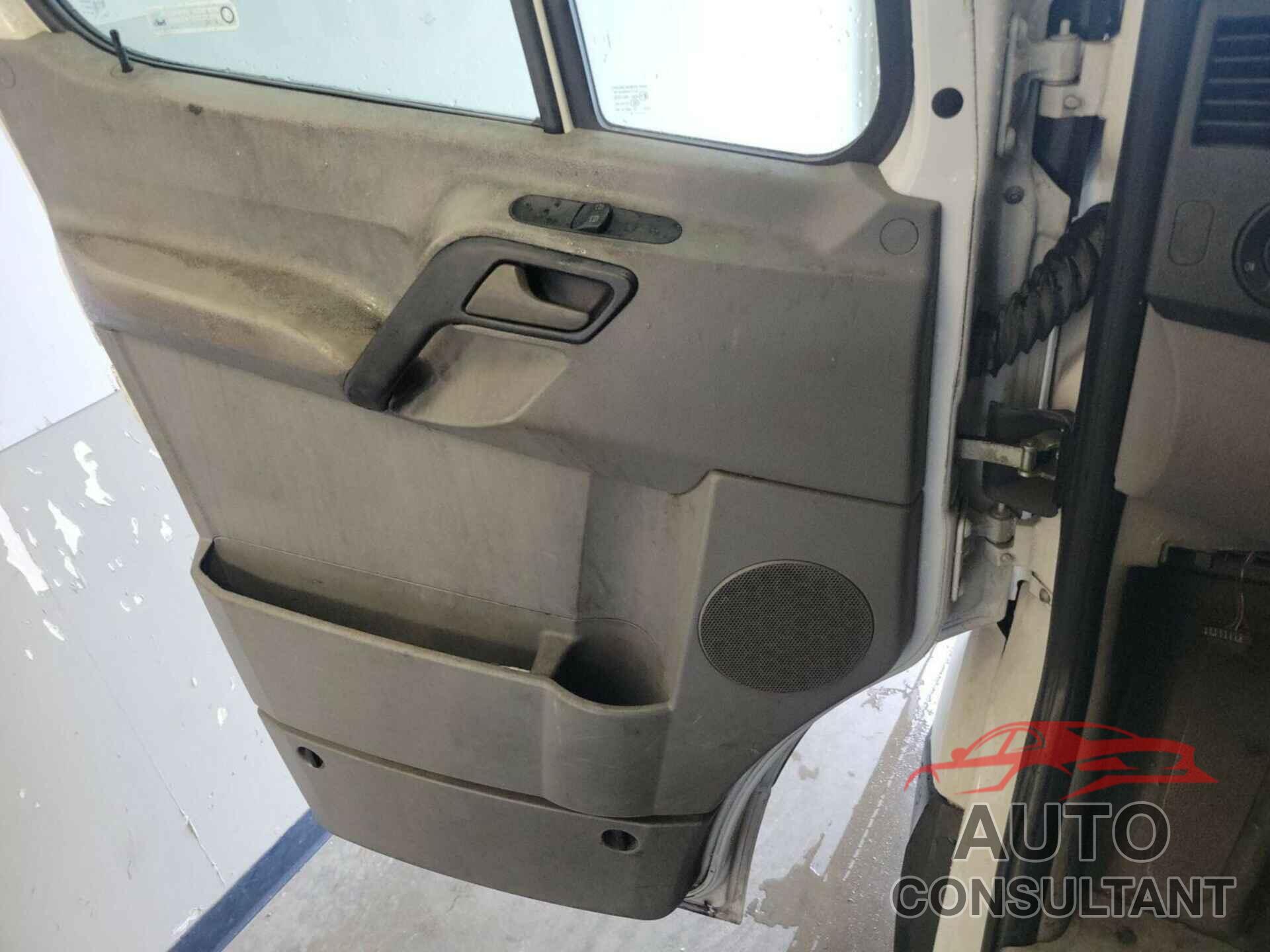 MERCEDES-BENZ SPRINTER 2015 - WD3PE8DBXFP124958