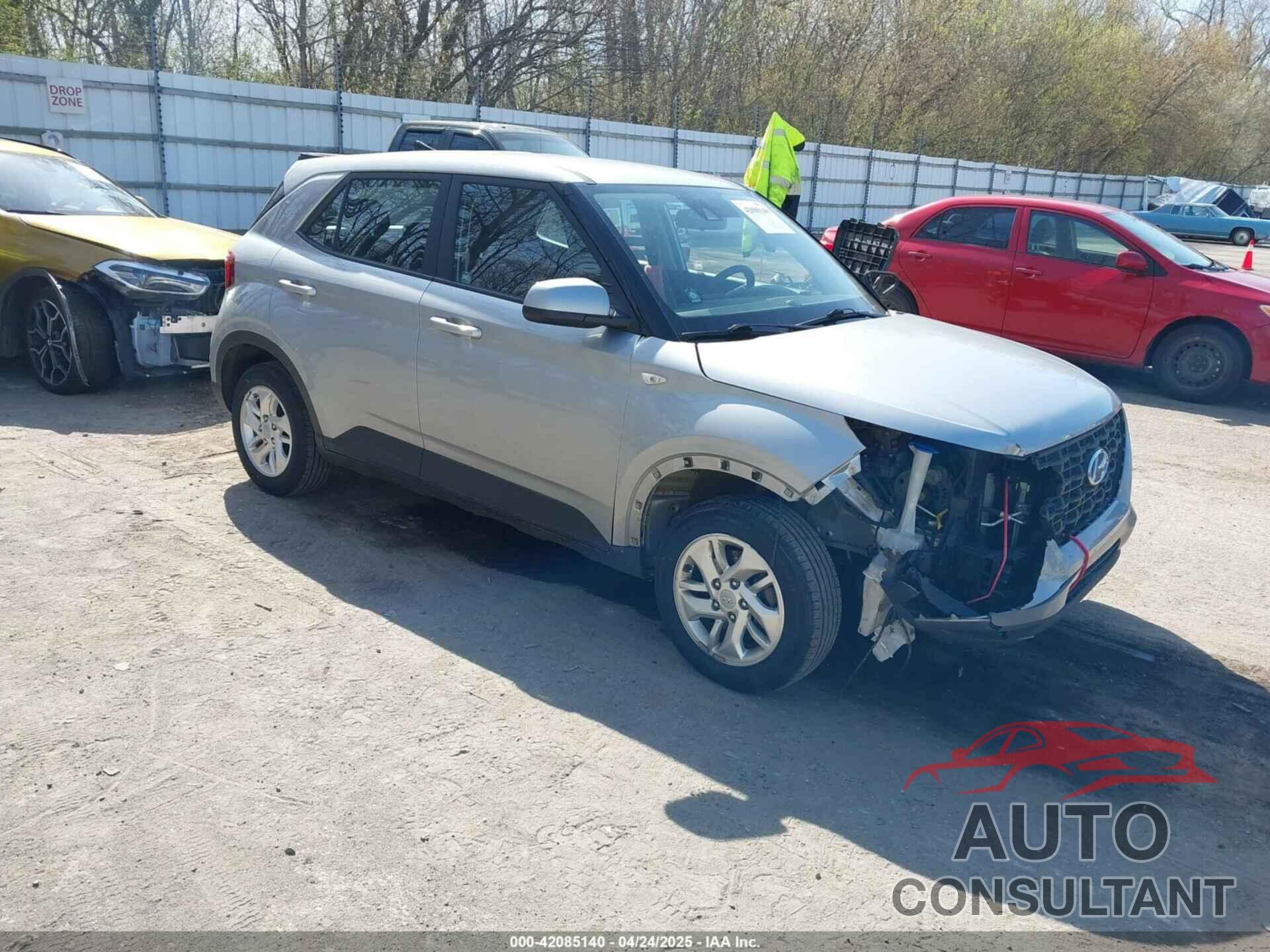 HYUNDAI VENUE 2021 - KMHRB8A37MU065155
