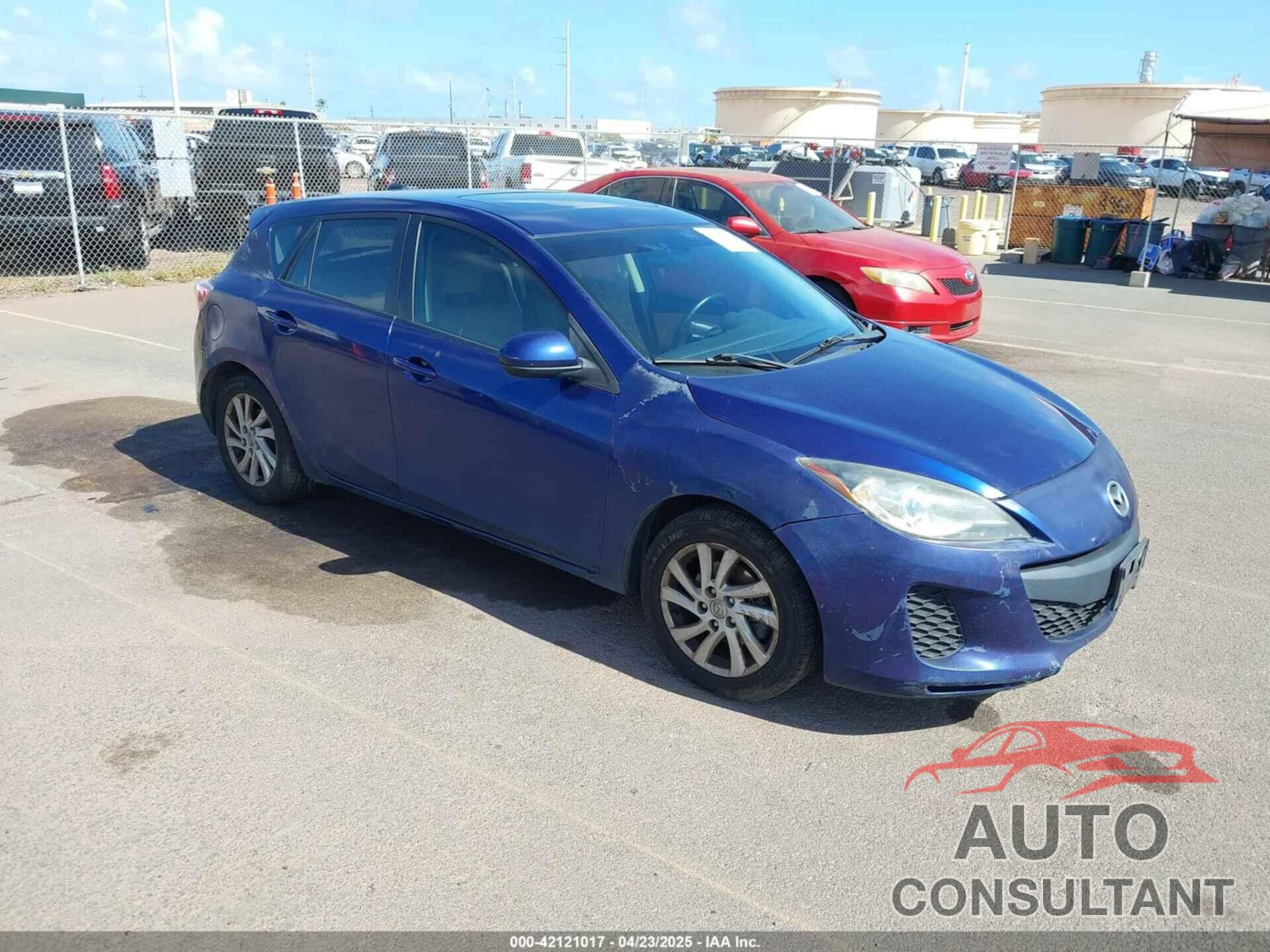 MAZDA MAZDA3 2012 - JM1BL1M70C1535941