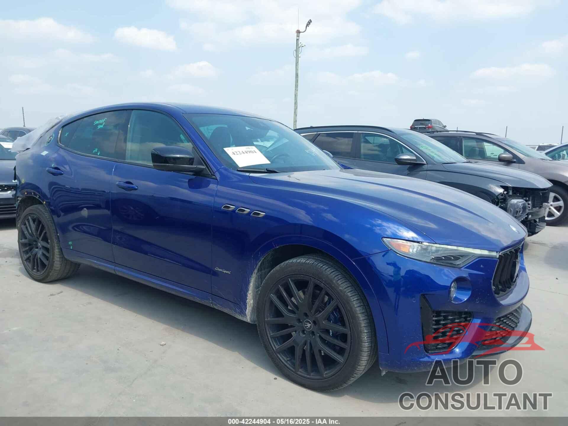 MASERATI LEVANTE 2020 - ZN661YUS3LX353537