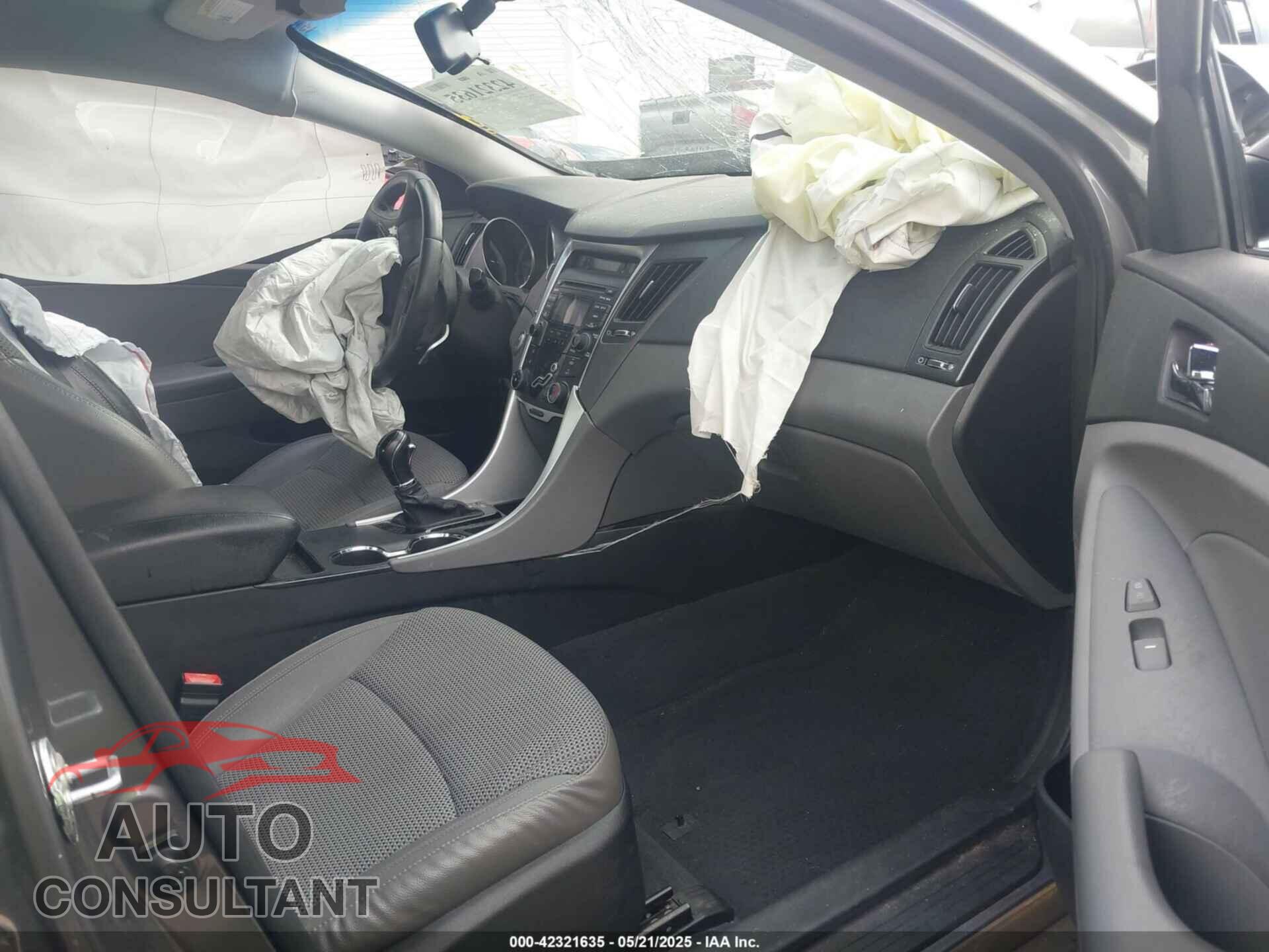 HYUNDAI SONATA 2012 - 5NPEC4AC8CH384825