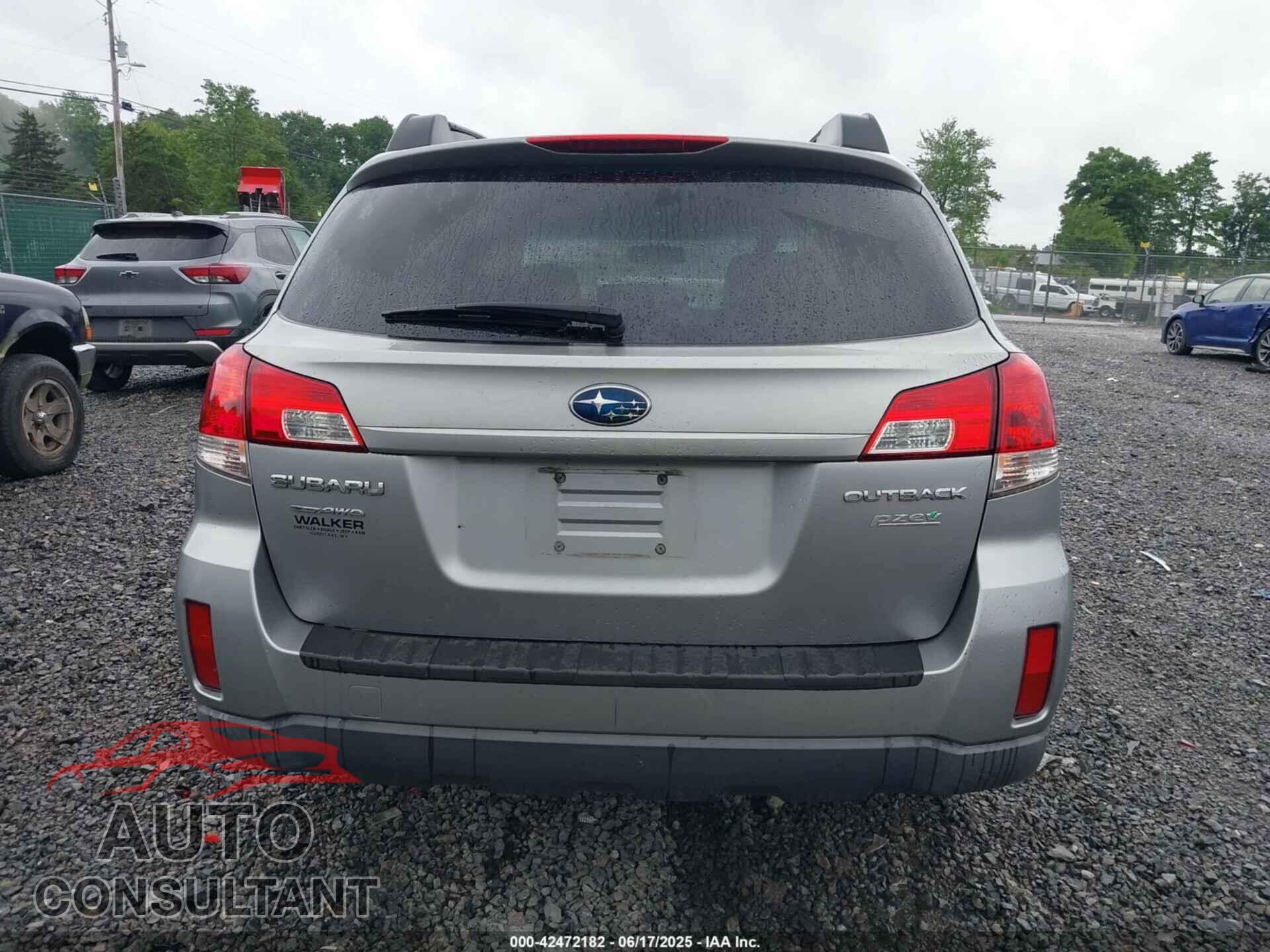 SUBARU OUTBACK 2011 - 4S4BRBCC1B3424803