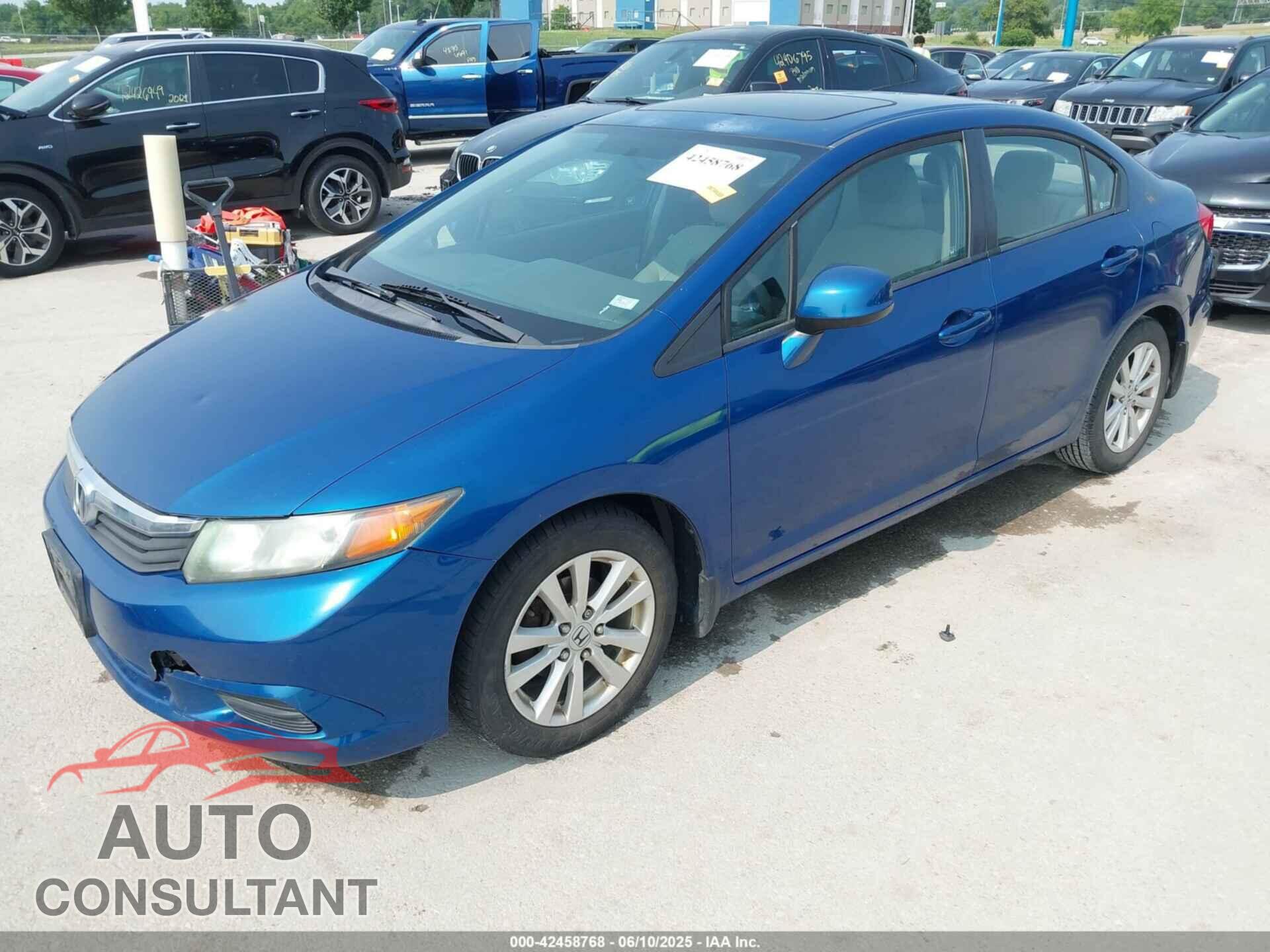 HONDA CIVIC 2012 - 2HGFB2F88CH503077