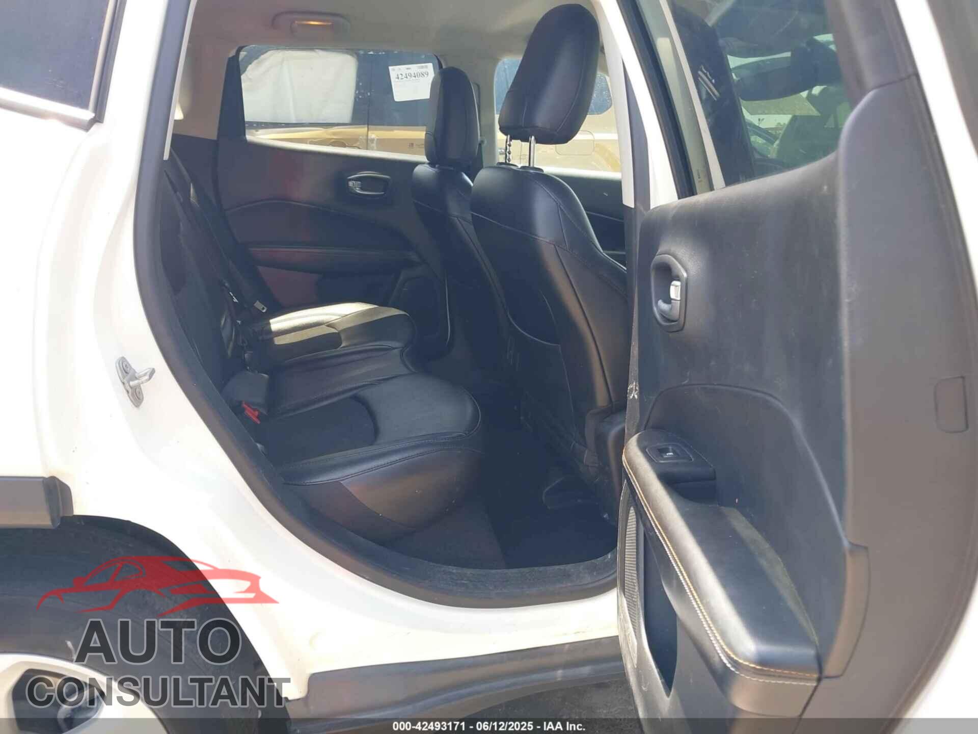 JEEP COMPASS 2021 - 3C4NJDBB9MT560794