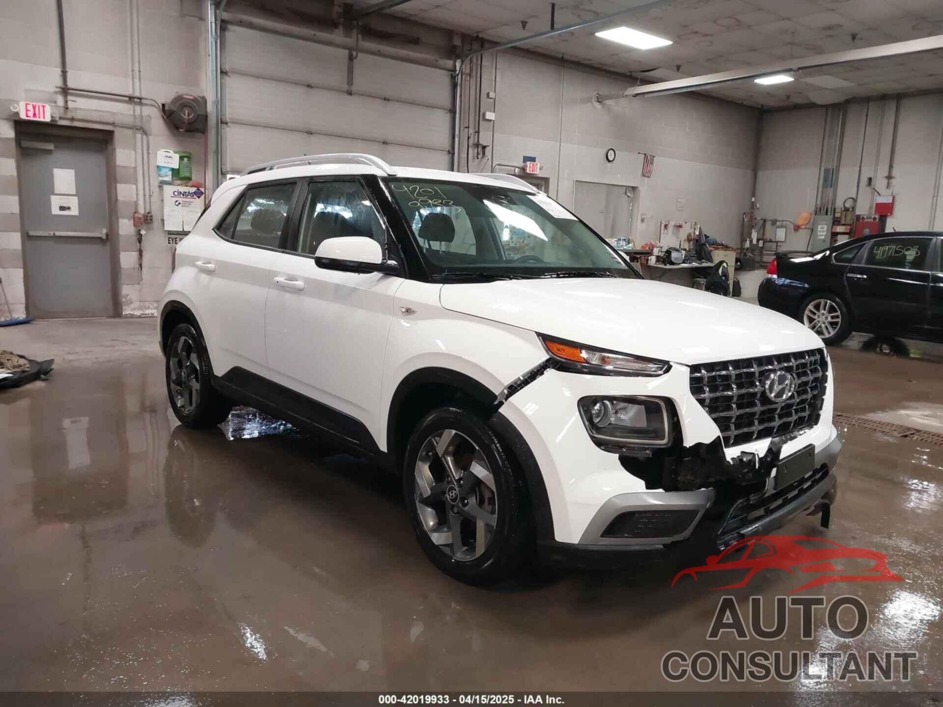 HYUNDAI VENUE 2024 - KMHRC8A36RU330782