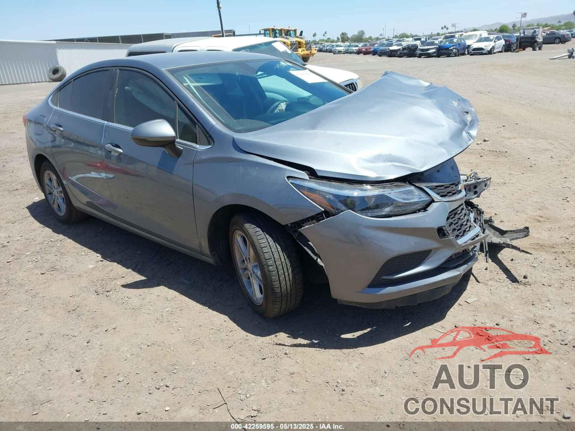 CHEVROLET CRUZE 2018 - 1G1BE5SM2J7238411