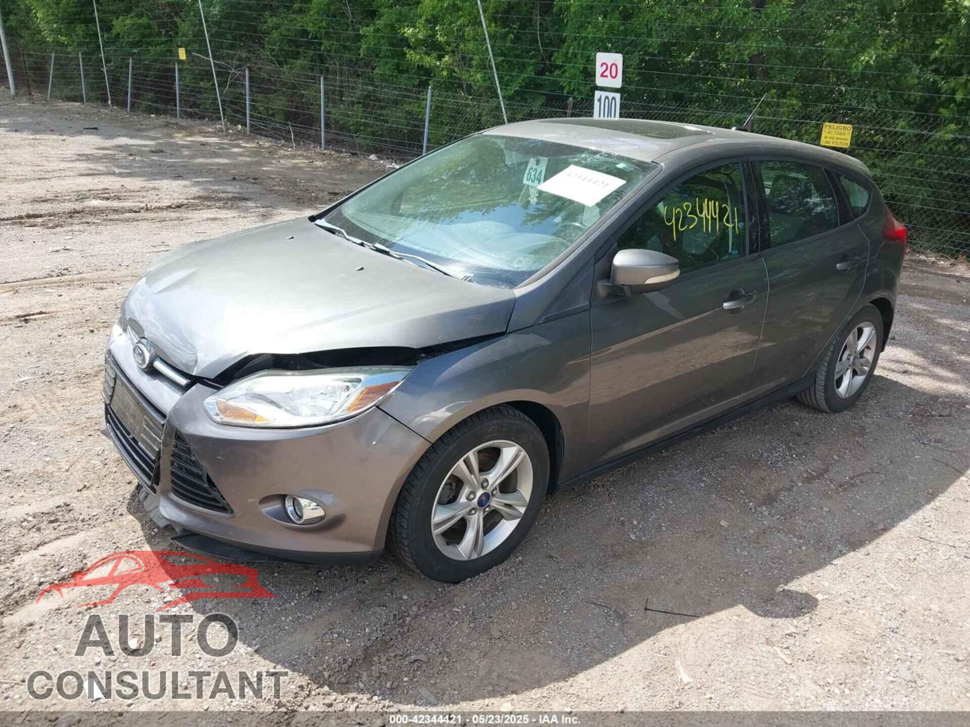 FORD FOCUS 2012 - 1FAHP3K2XCL354485