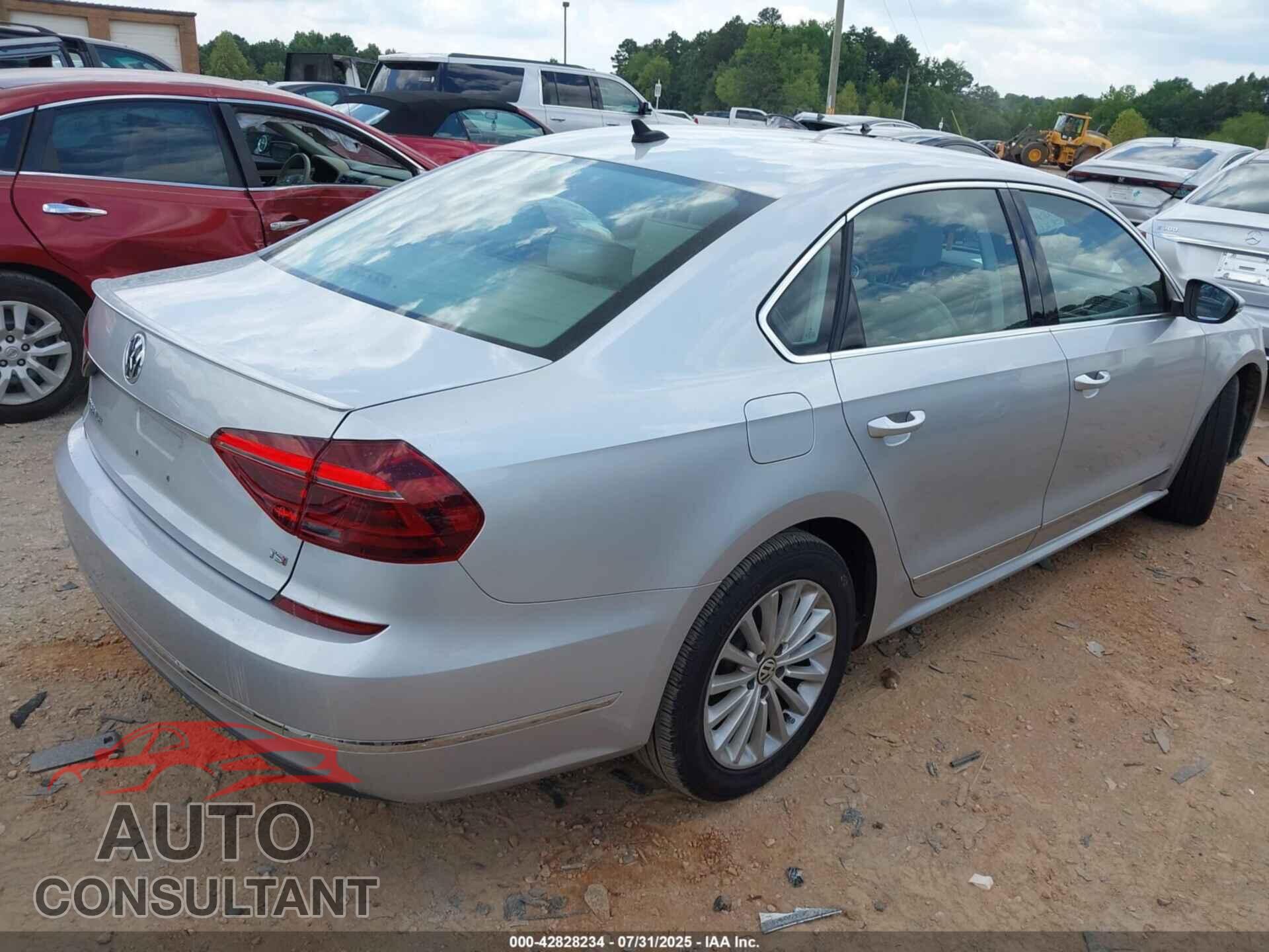 VOLKSWAGEN PASSAT 2017 - 1VWBT7A36HC046540
