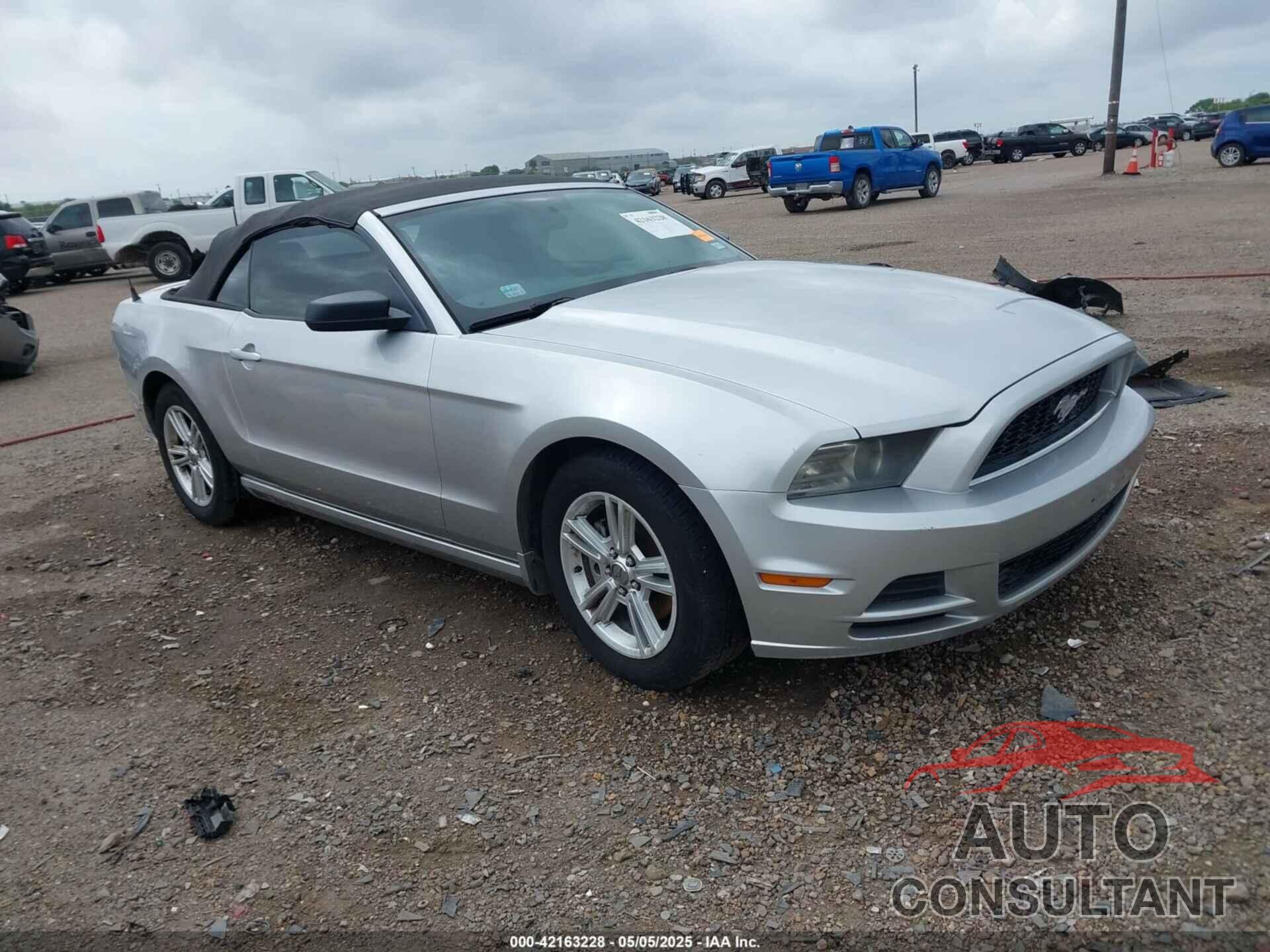 FORD MUSTANG 2014 - 1ZVBP8EM5E5229361