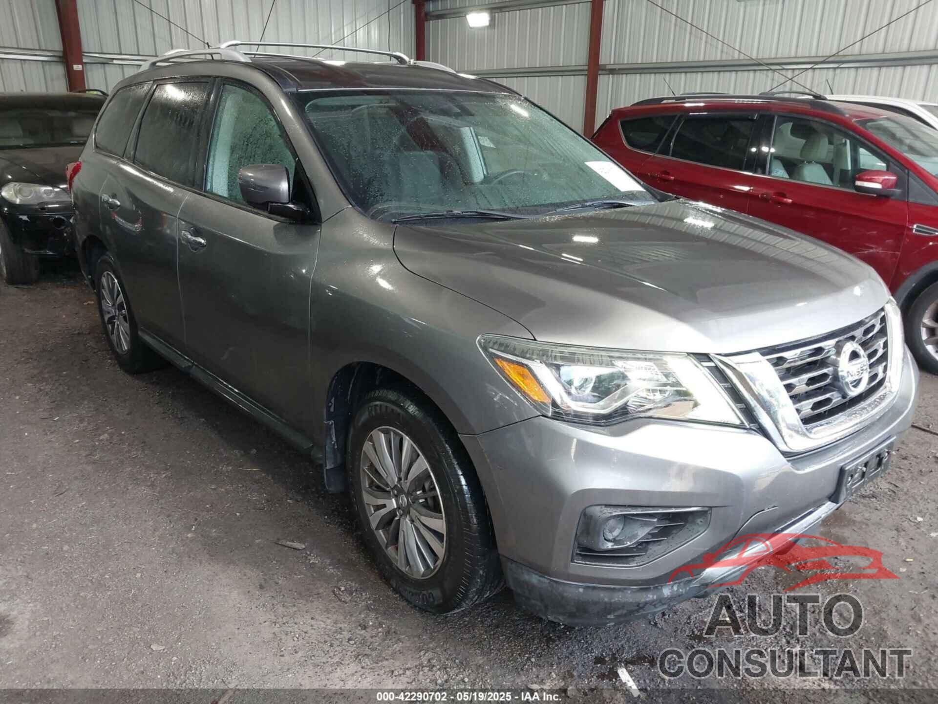 NISSAN PATHFINDER 2017 - 5N1DR2MN3HC654070