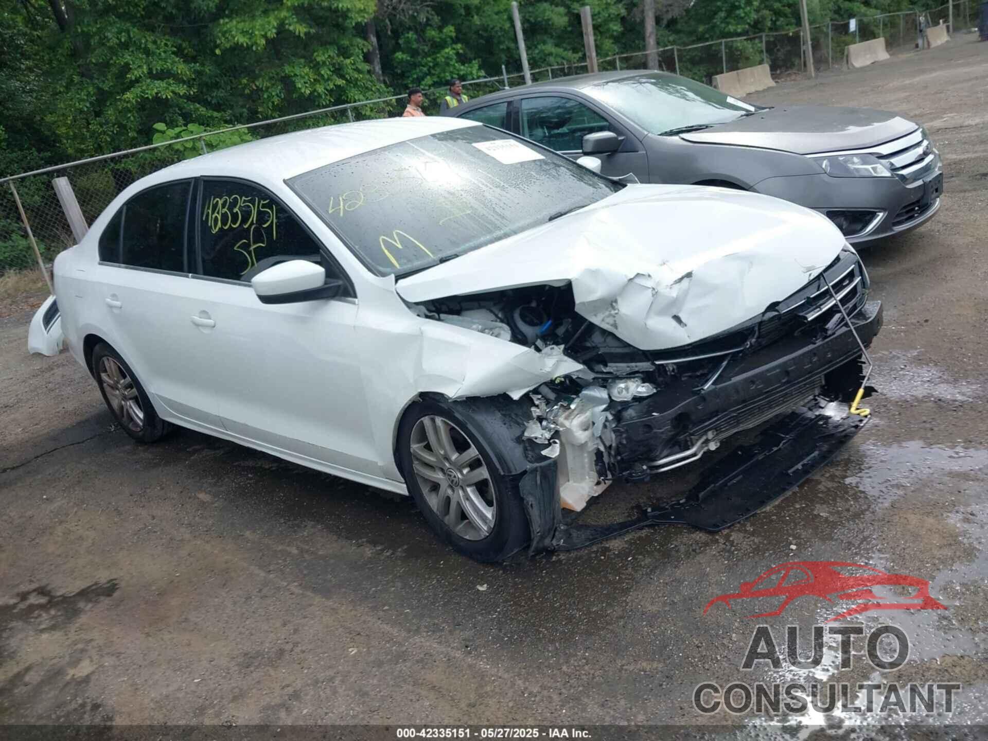 VOLKSWAGEN JETTA 2017 - 3VW2B7AJ7HM379782