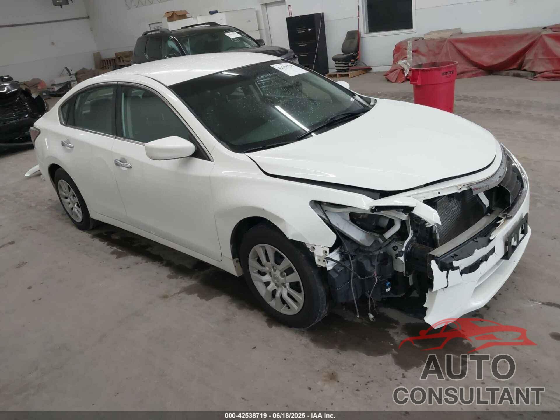 NISSAN ALTIMA 2015 - 1N4AL3AP2FN395907