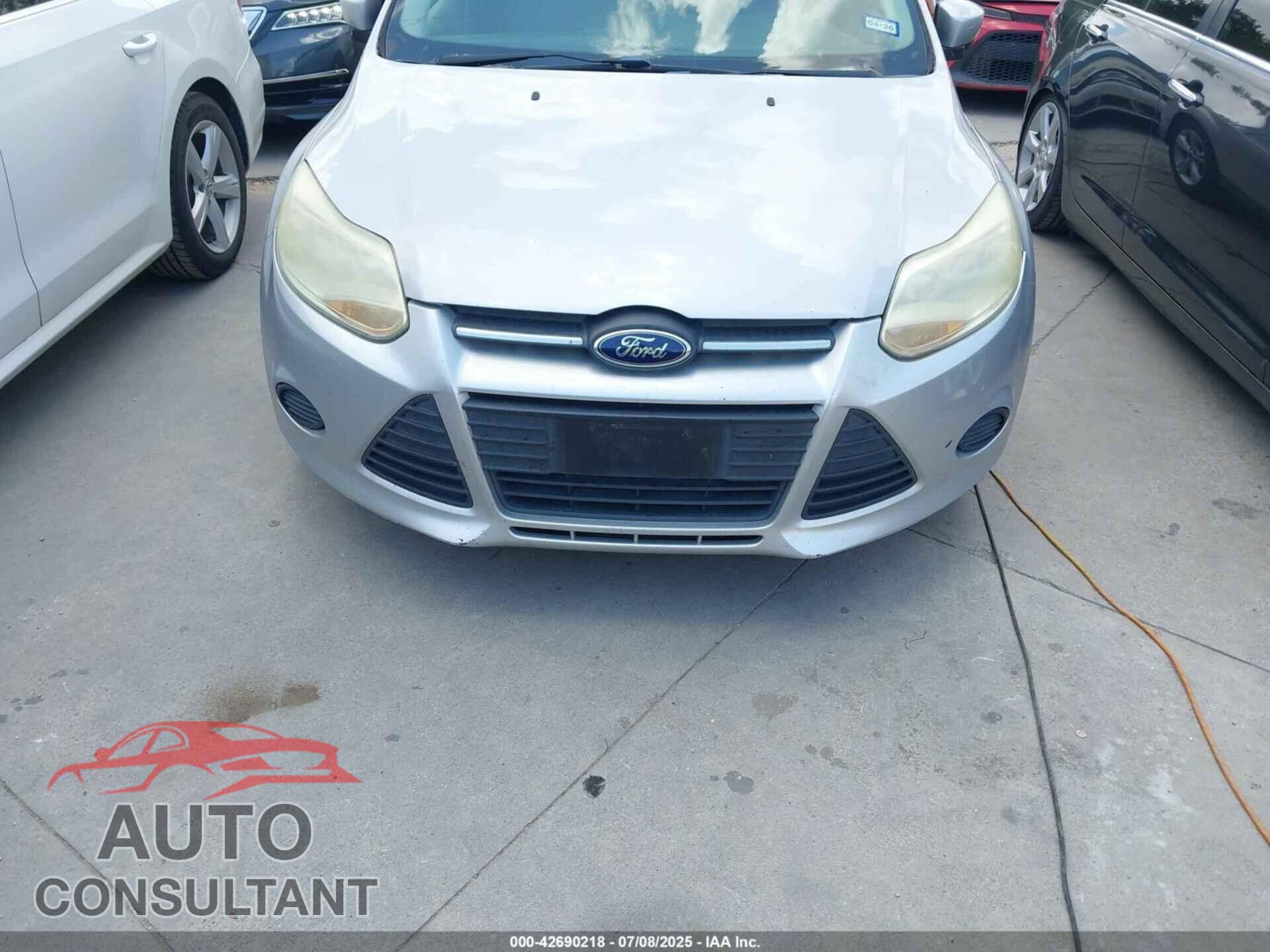 FORD FOCUS 2014 - 1FADP3F21EL242301