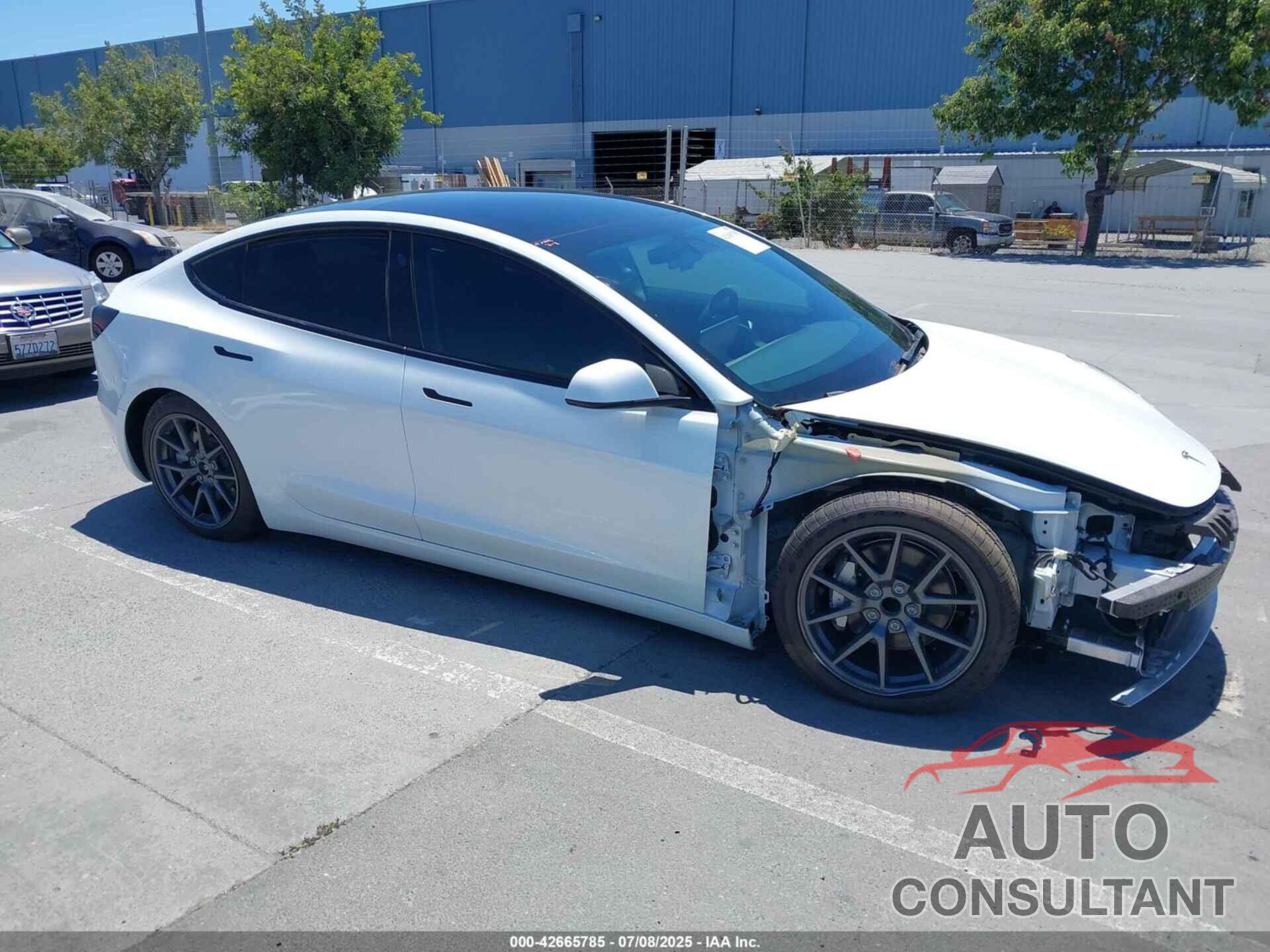 TESLA MODEL 3 2023 - 5YJ3E1EA4PF454754