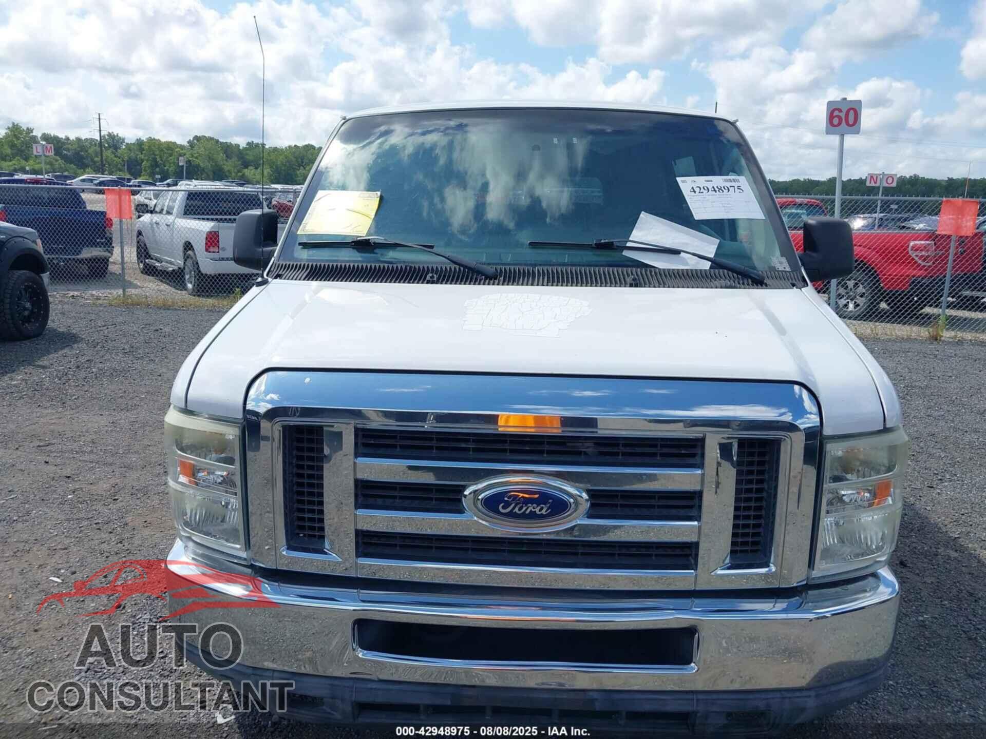 FORD E-350 SUPER DUTY 2011 - 1FBSS3BL7BDA74902