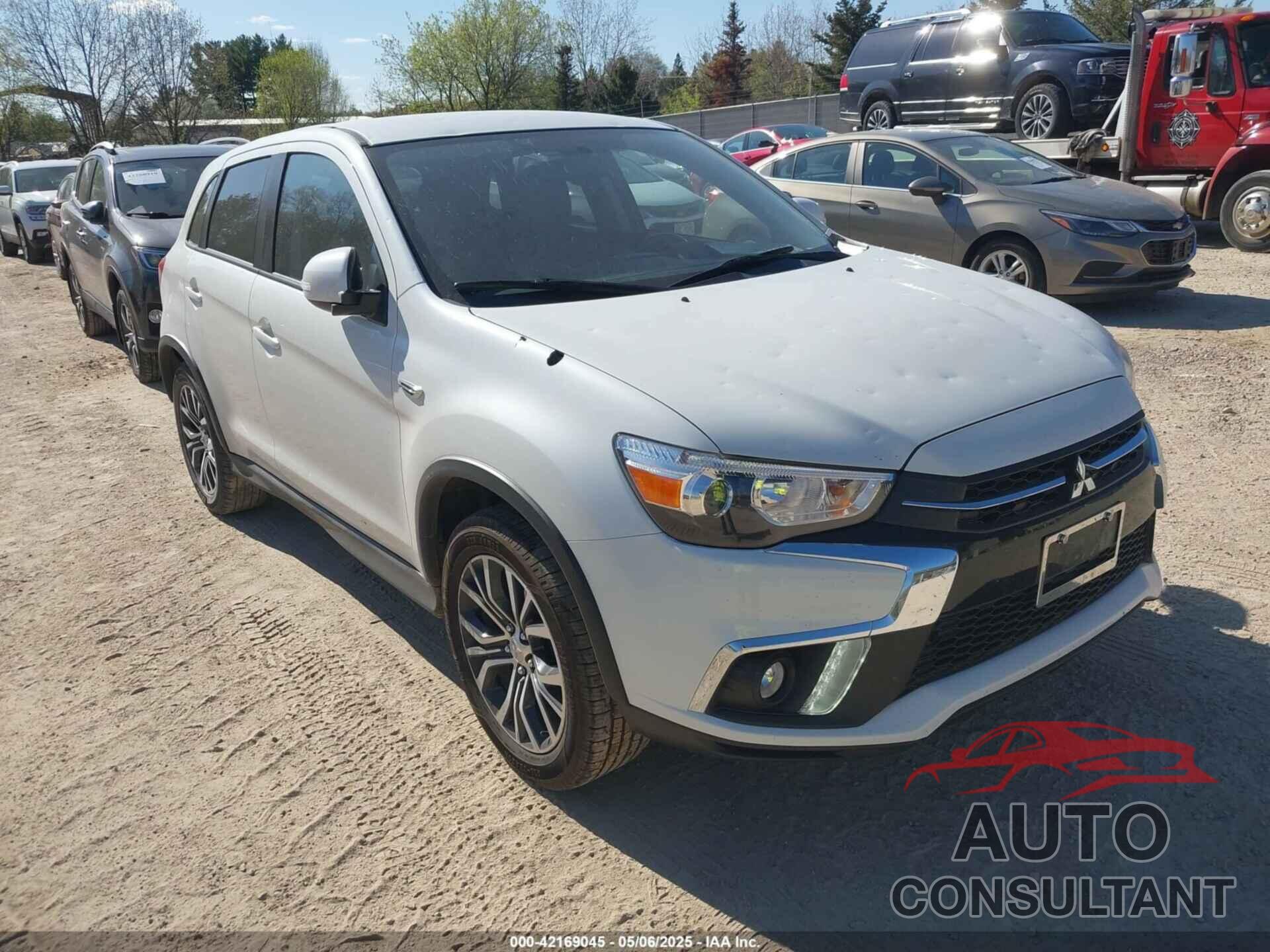 MITSUBISHI OUTLANDER SPORT 2018 - JA4AR3AW1JU025671