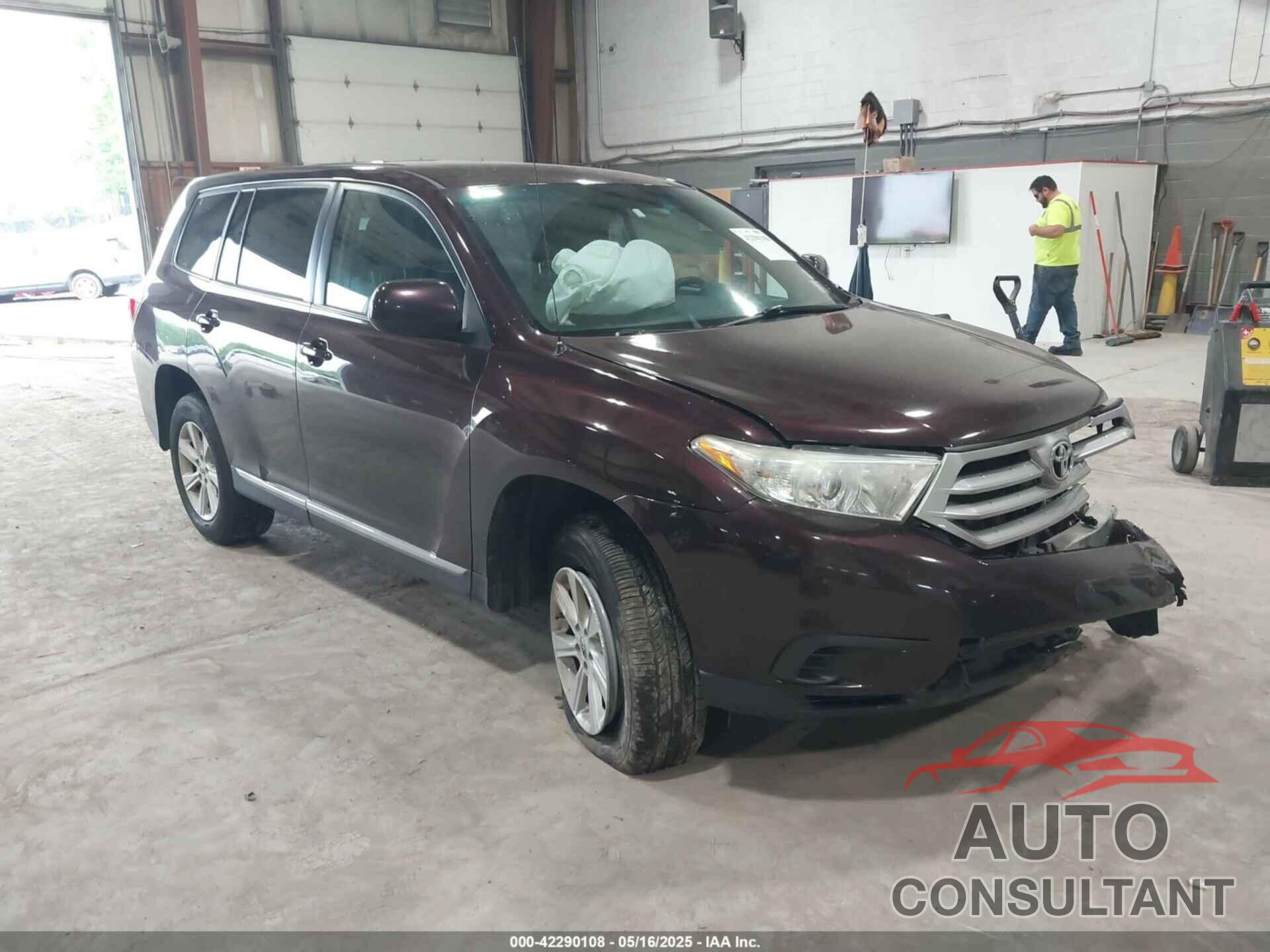 TOYOTA HIGHLANDER 2012 - 5TDBK3EH9CS118858