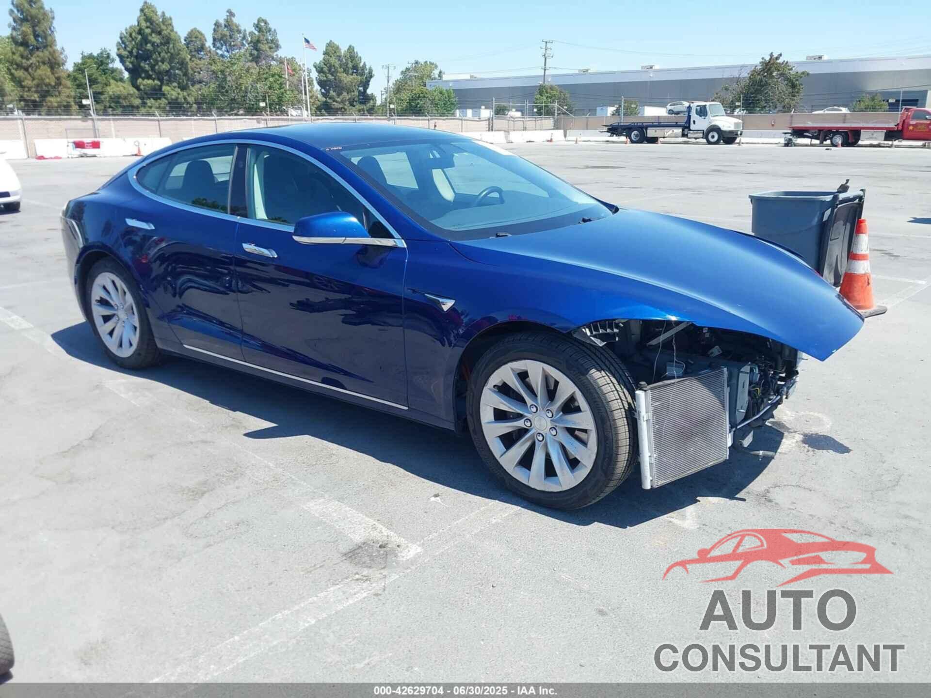 TESLA MODEL S 2018 - 5YJSA1E22JF262269