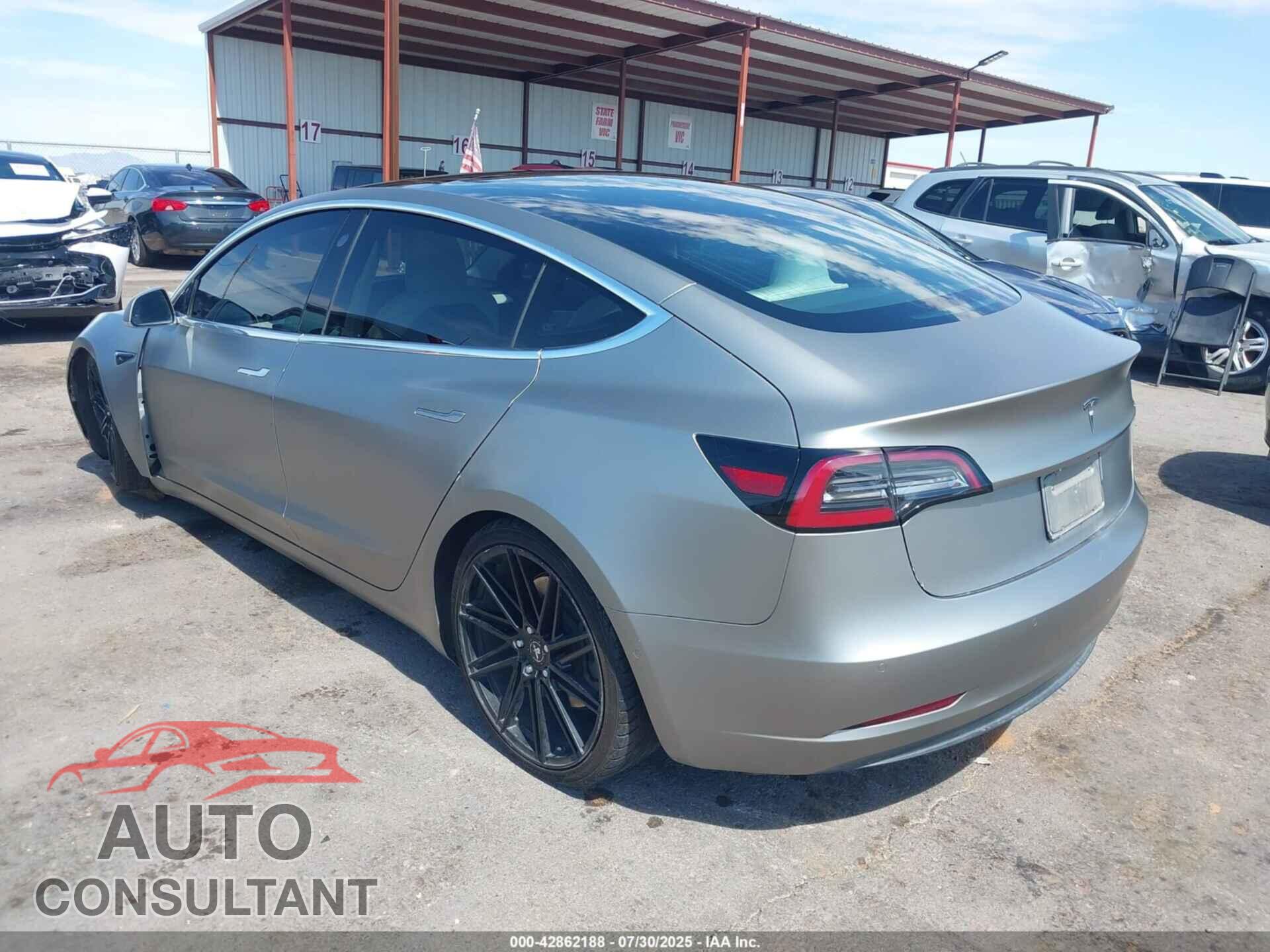 TESLA MODEL 3 2019 - 5YJ3E1EA8KF486356